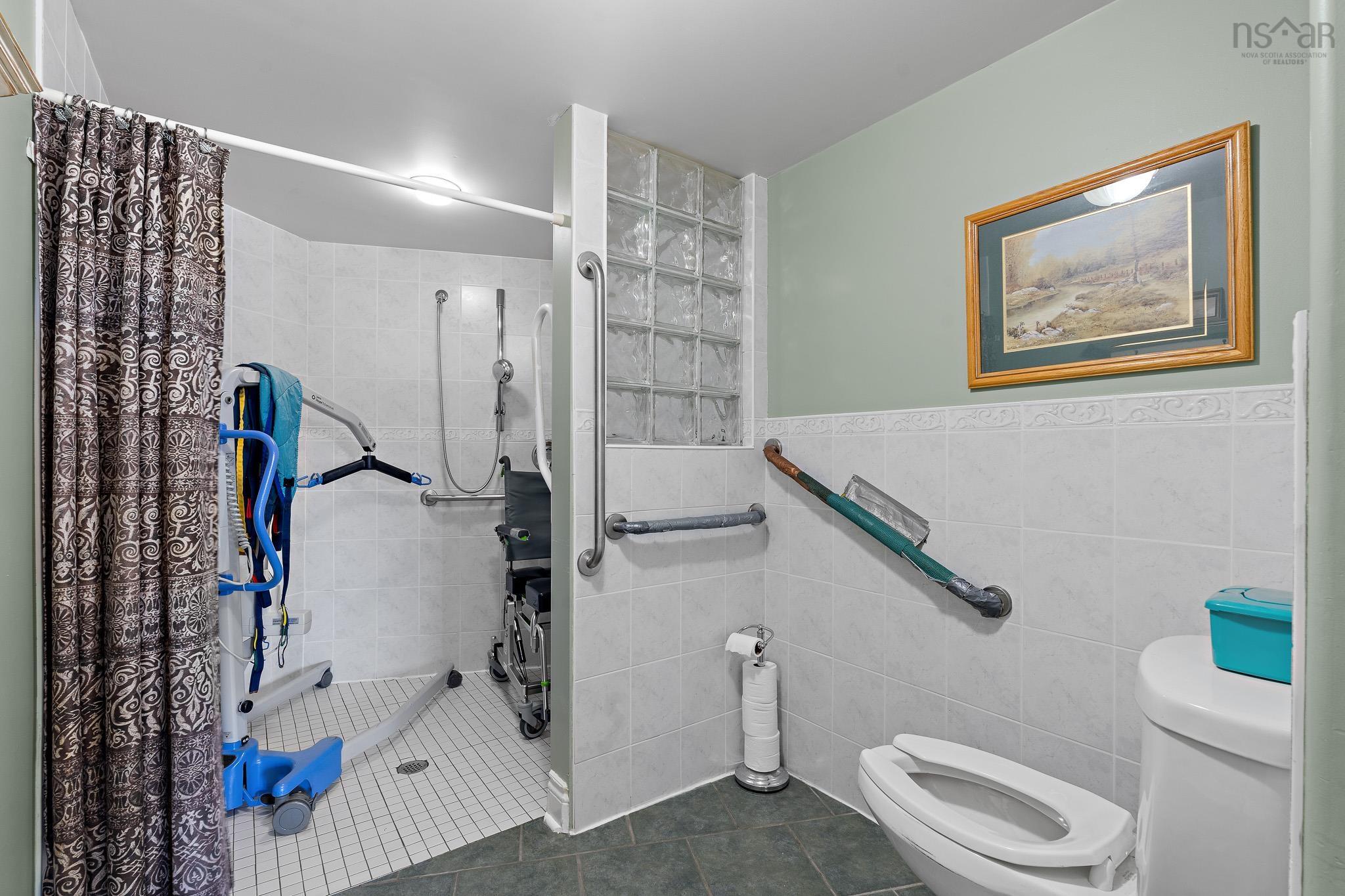 $649,900.00: 214 512 Parkland Drive, Halifax