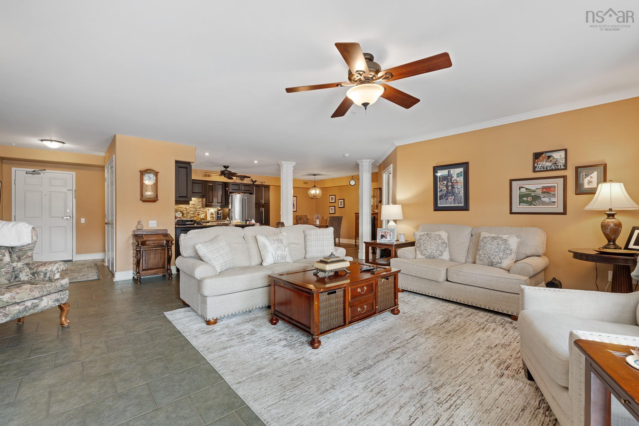 $649,900.00: 214 512 Parkland Drive, Halifax