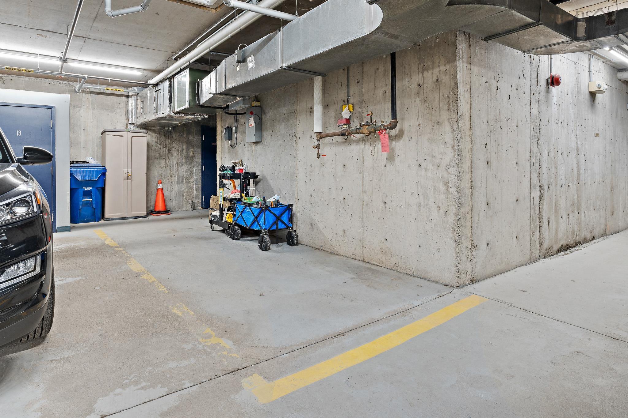 $649,900.00: 214 512 Parkland Drive, Halifax