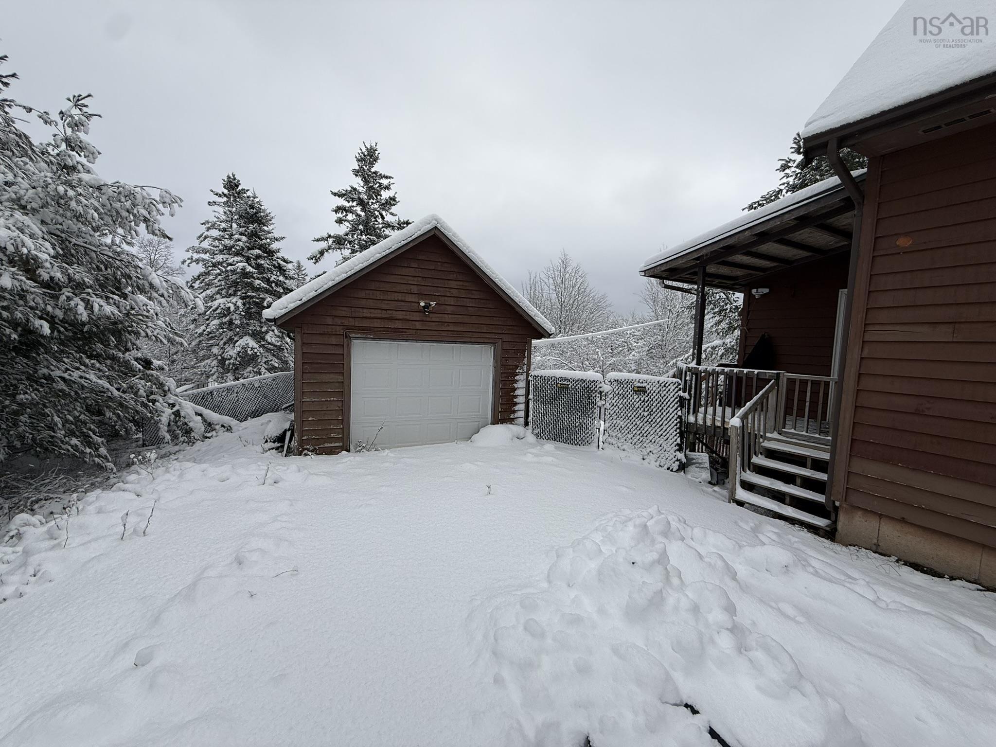 $359,000.00: 693 TRURO HEIGHTS Road, Truro Heights