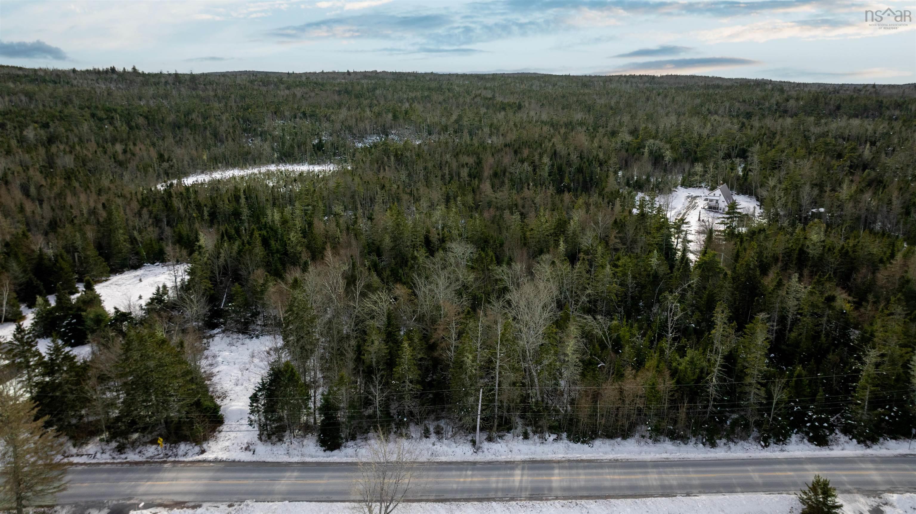 $79,900.00: Highway 725 Ship Harbour, Ship Harbour