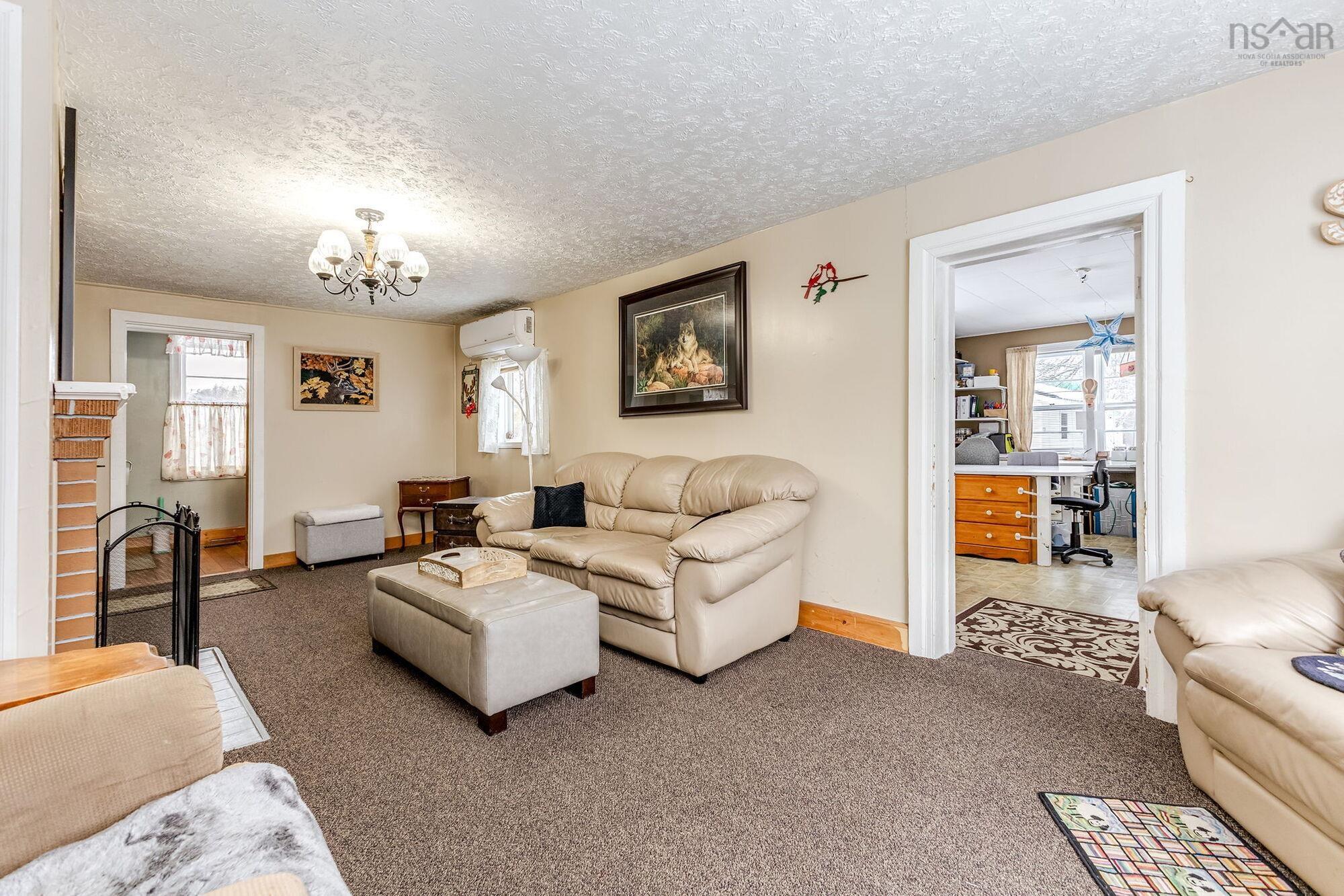 $219,900.00: 1097 Highway 376, Durham