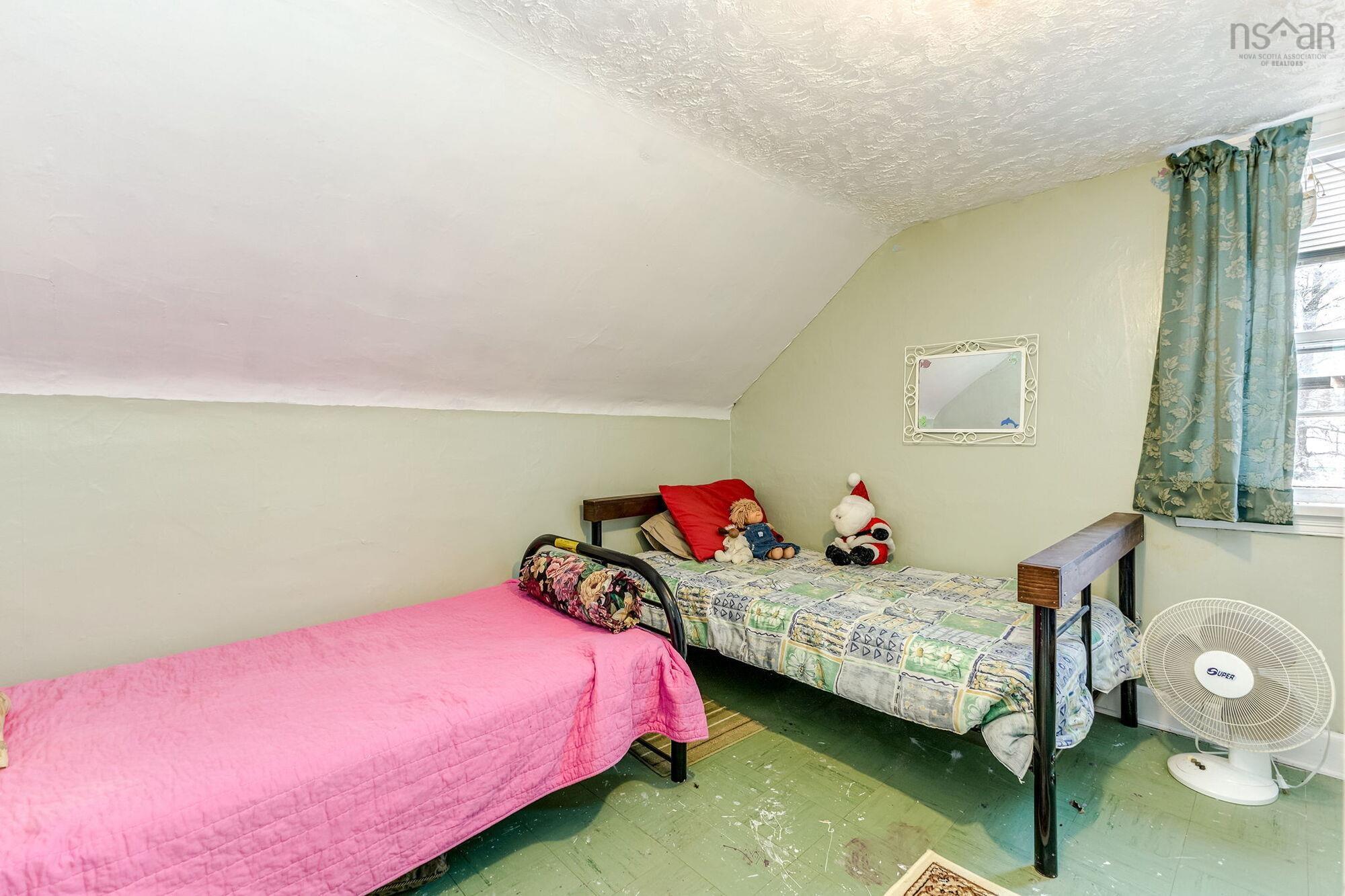 $219,900.00: 1097 Highway 376, Durham