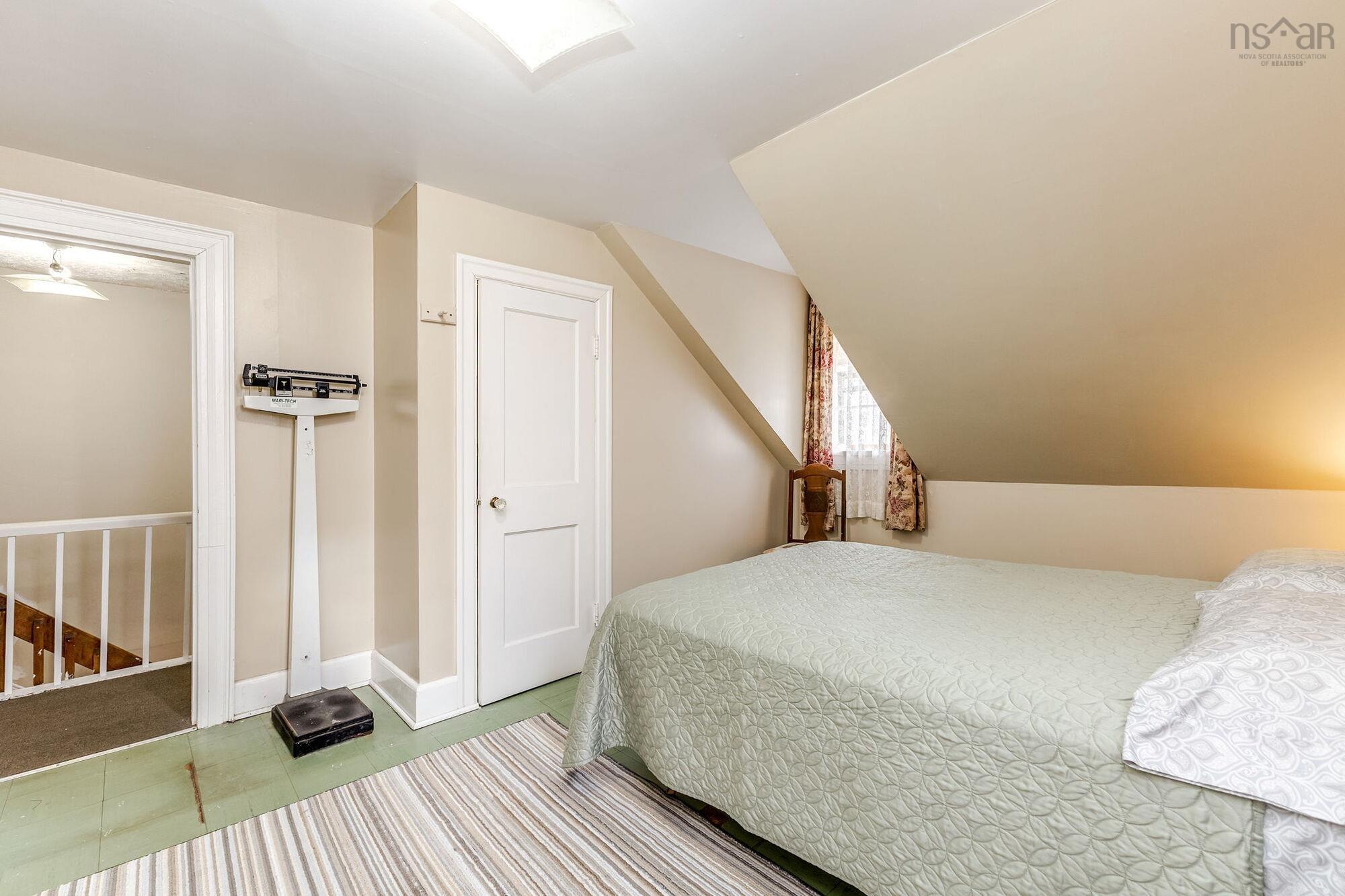 $219,900.00: 1097 Highway 376, Durham