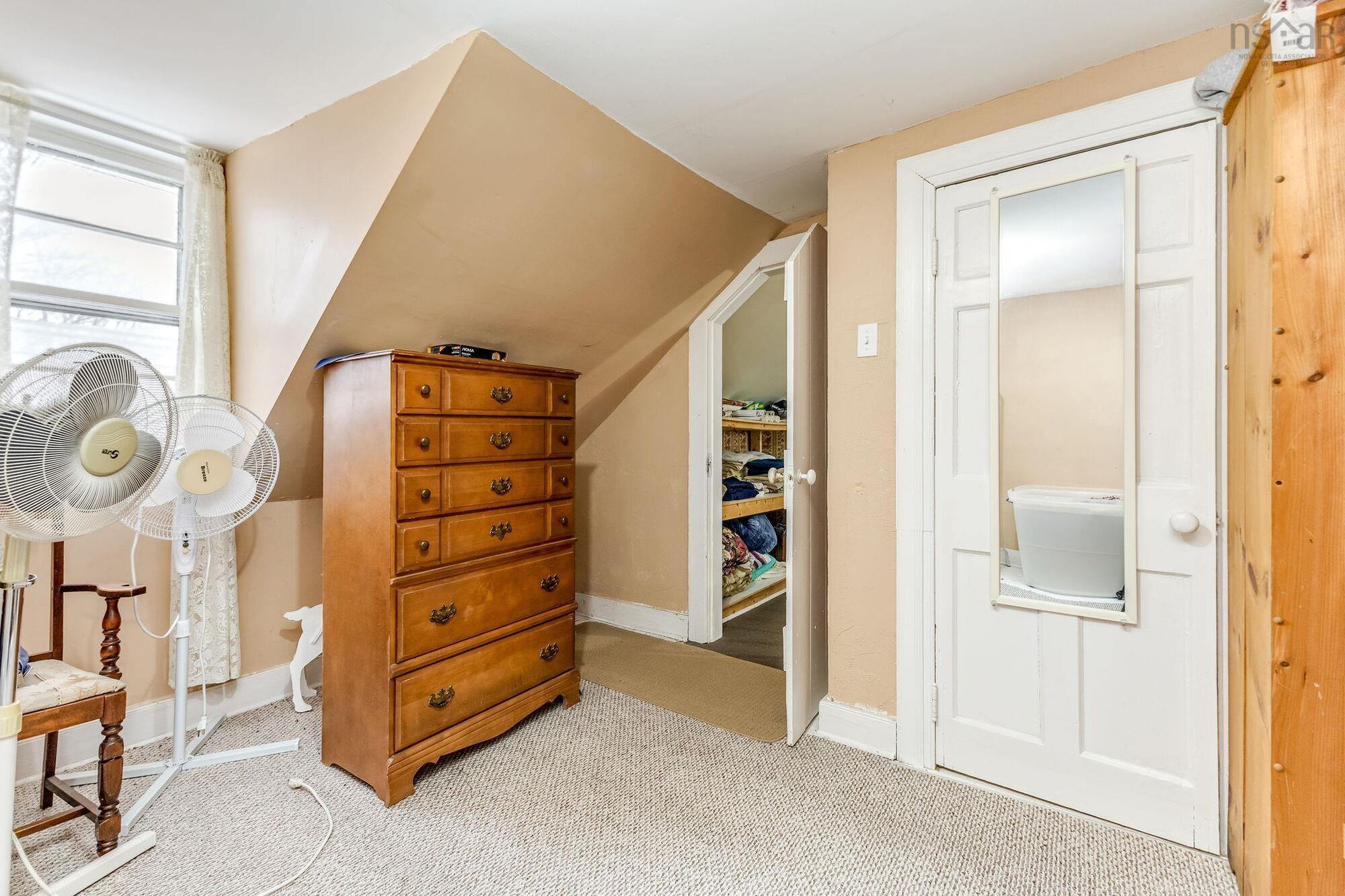 $219,900.00: 1097 Highway 376, Durham