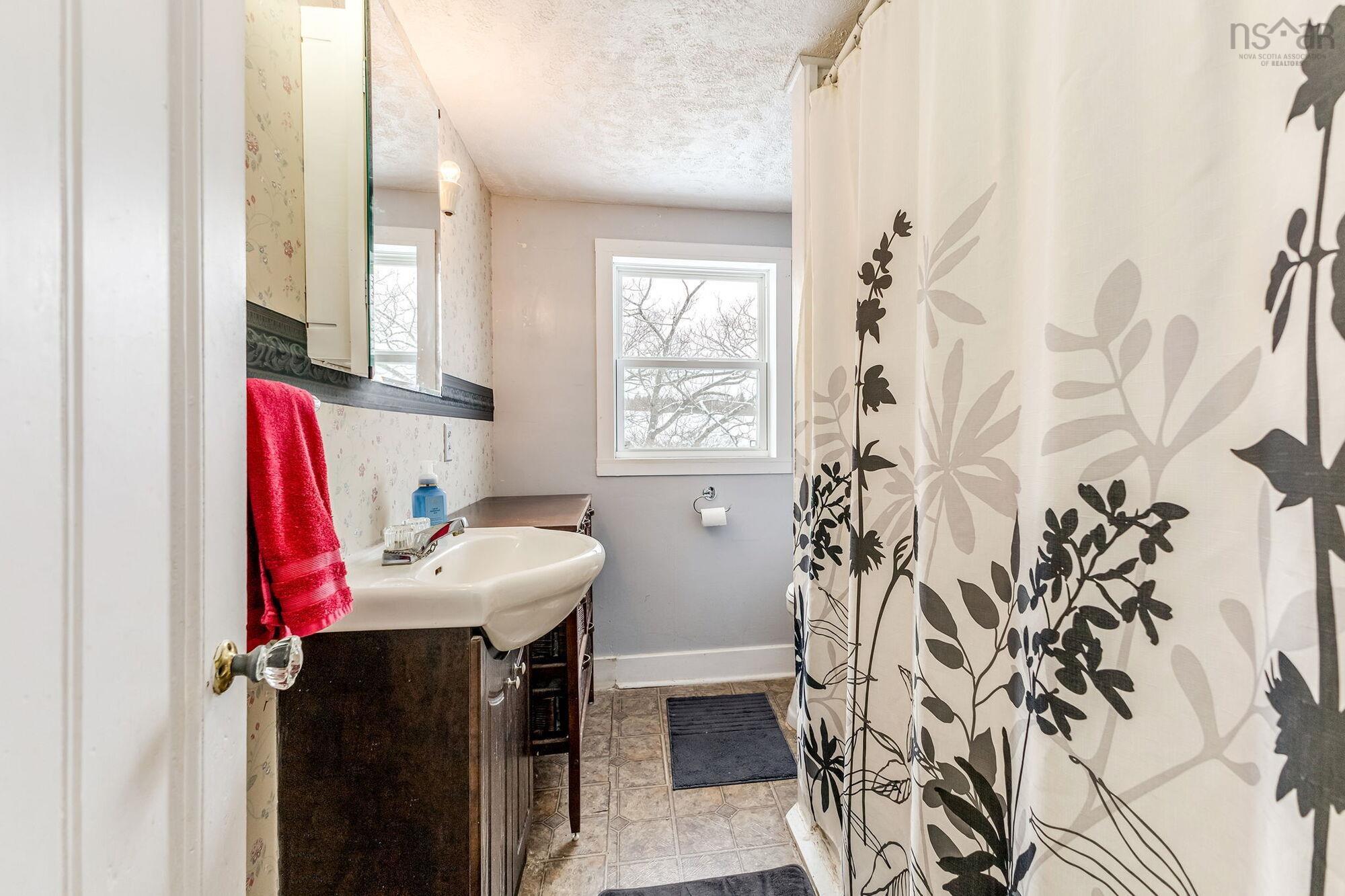 $219,900.00: 1097 Highway 376, Durham