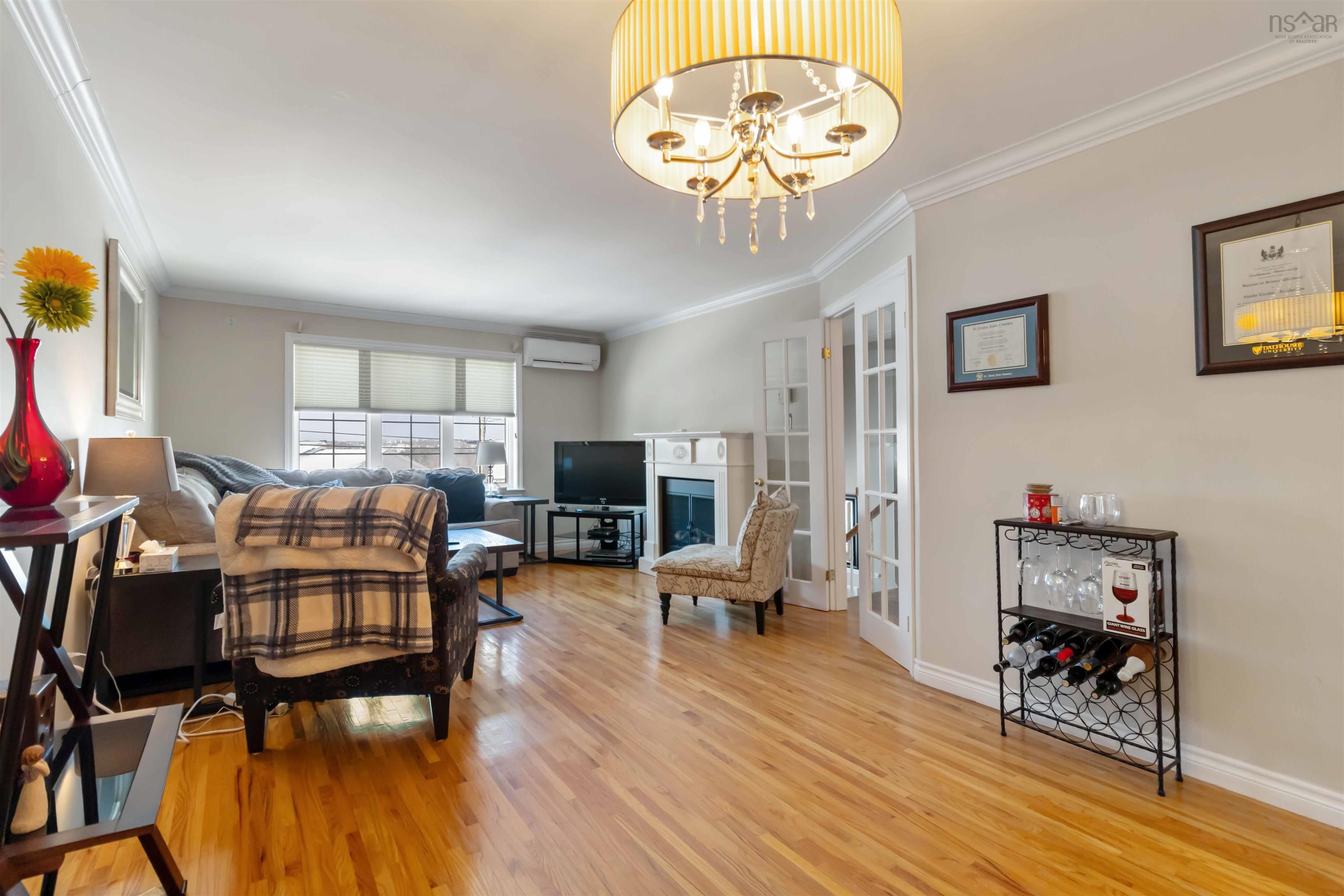 $569,900.00: 92 Russell Lake Drive, Dartmouth