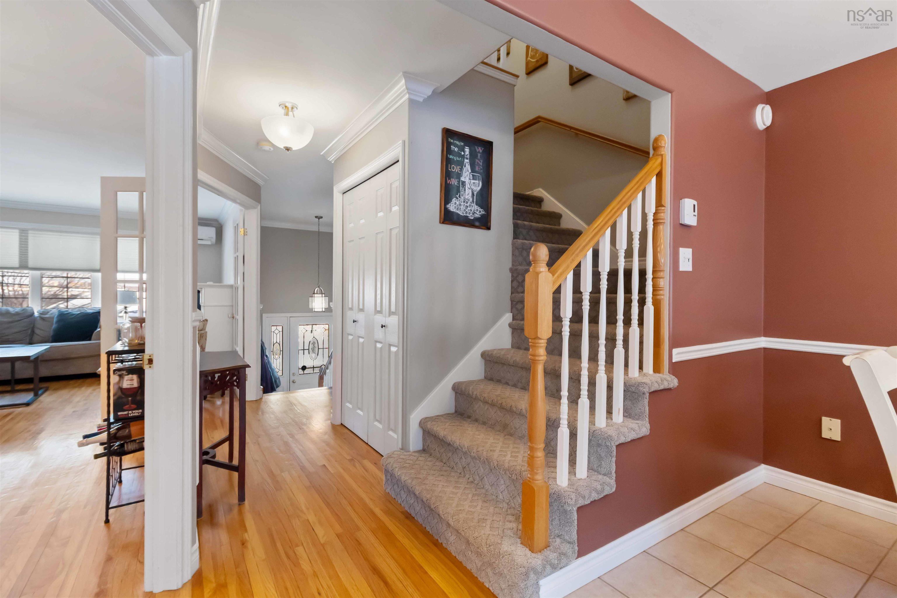 $569,900.00: 92 Russell Lake Drive, Dartmouth