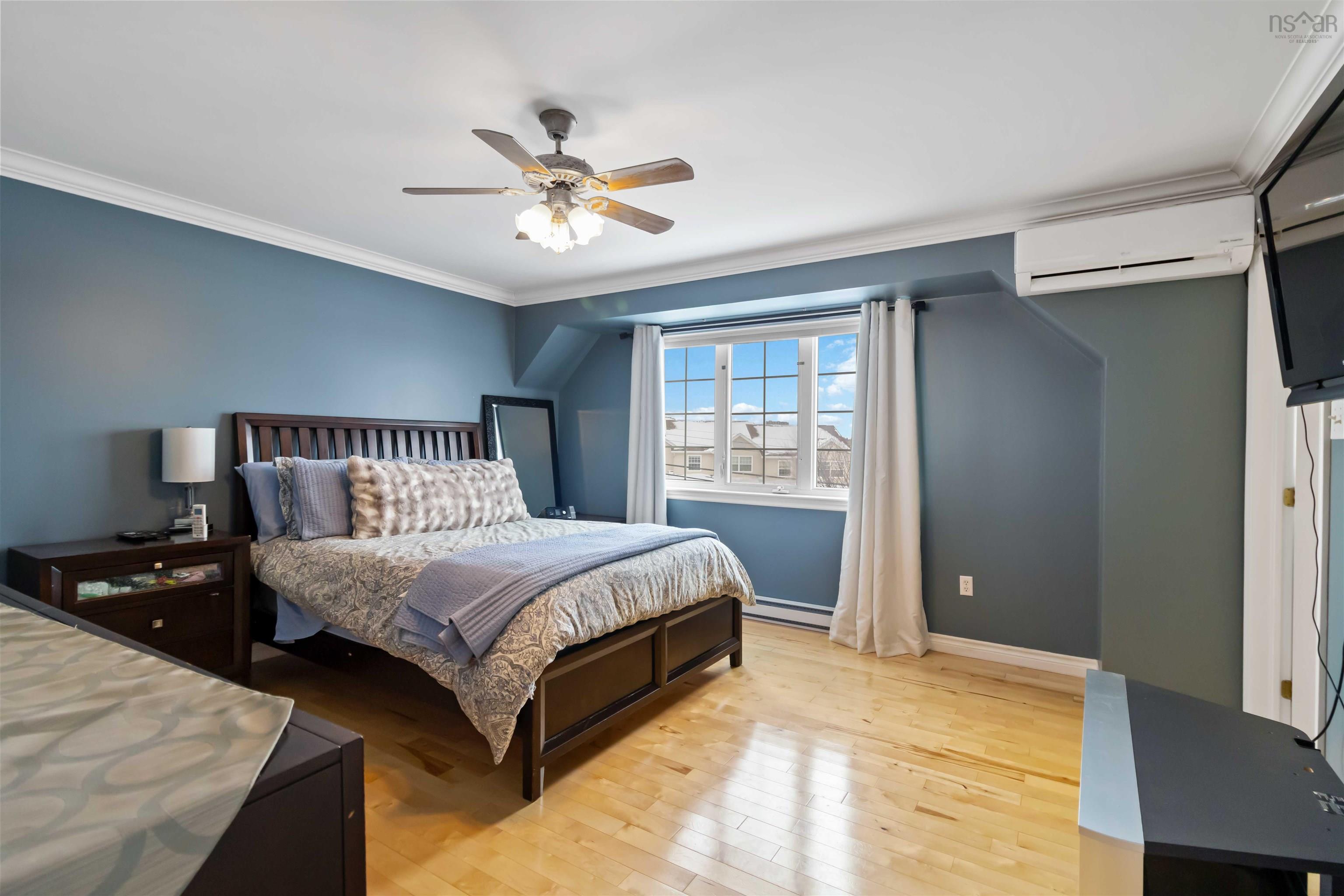 $569,900.00: 92 Russell Lake Drive, Dartmouth