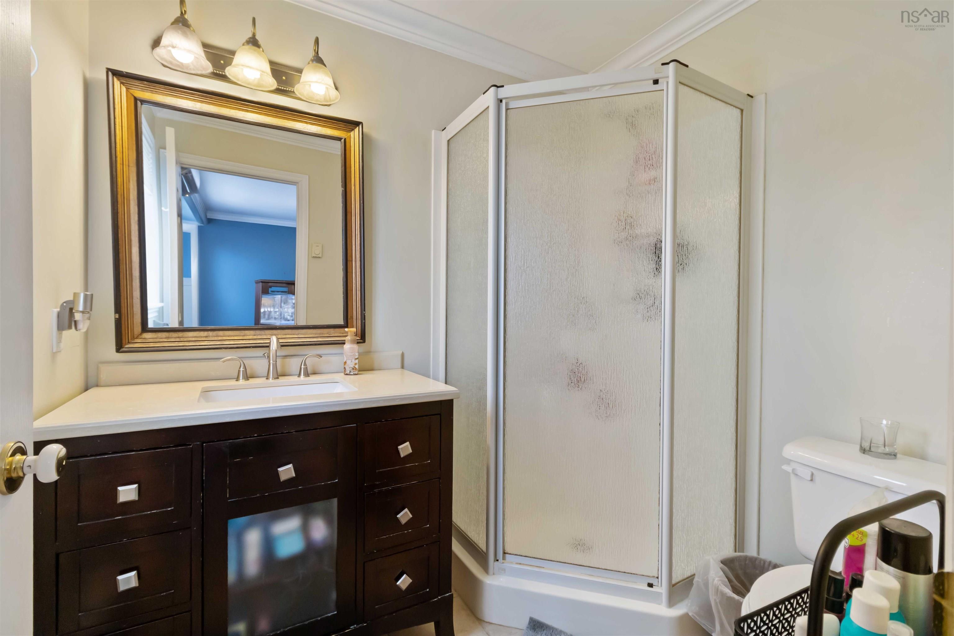 $569,900.00: 92 Russell Lake Drive, Dartmouth