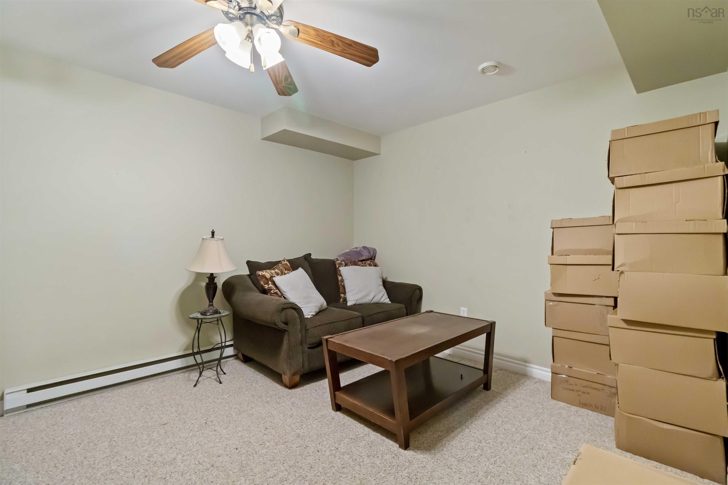 $569,900.00: 92 Russell Lake Drive, Dartmouth