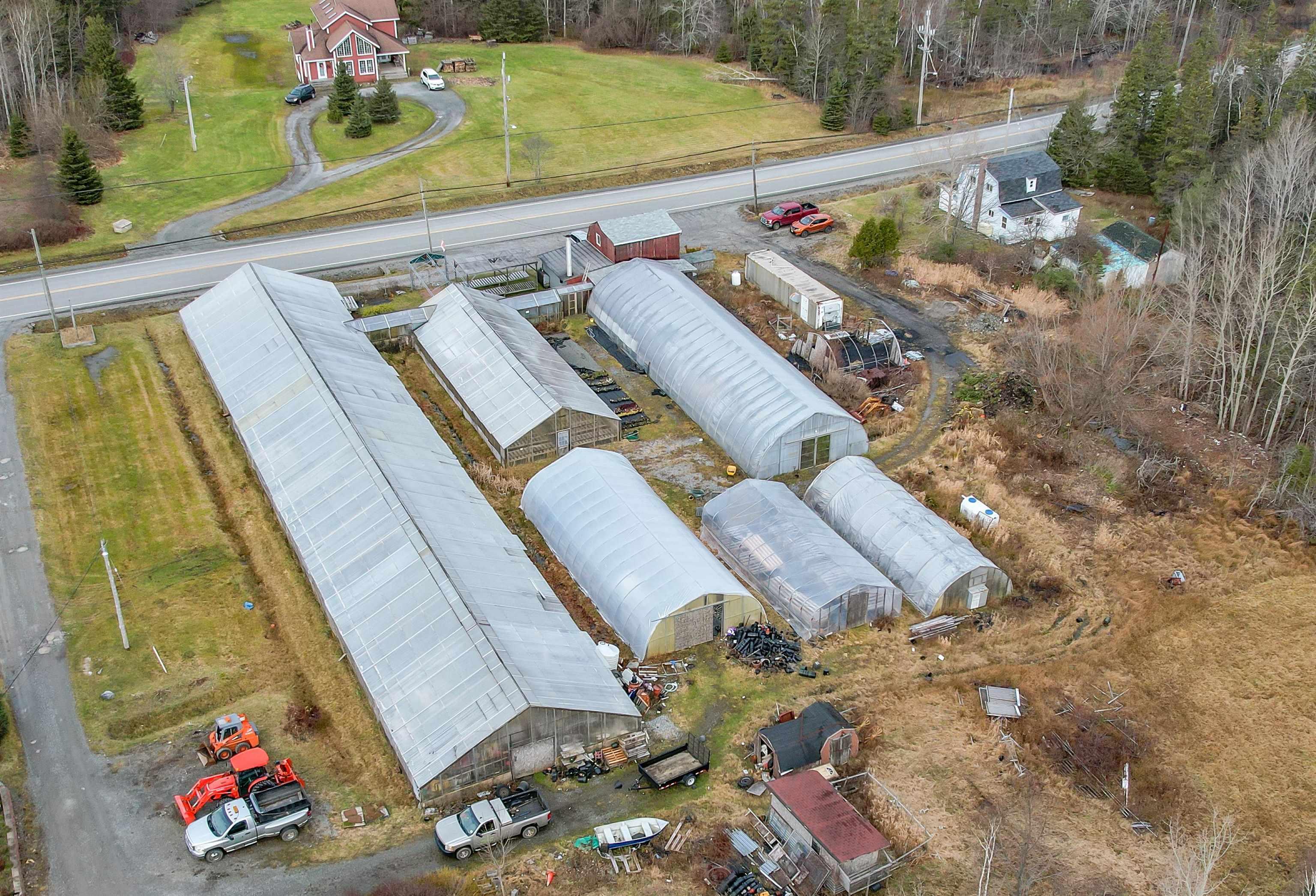 $650,000.00: 429 Seaview Drive, Upper North Sydney