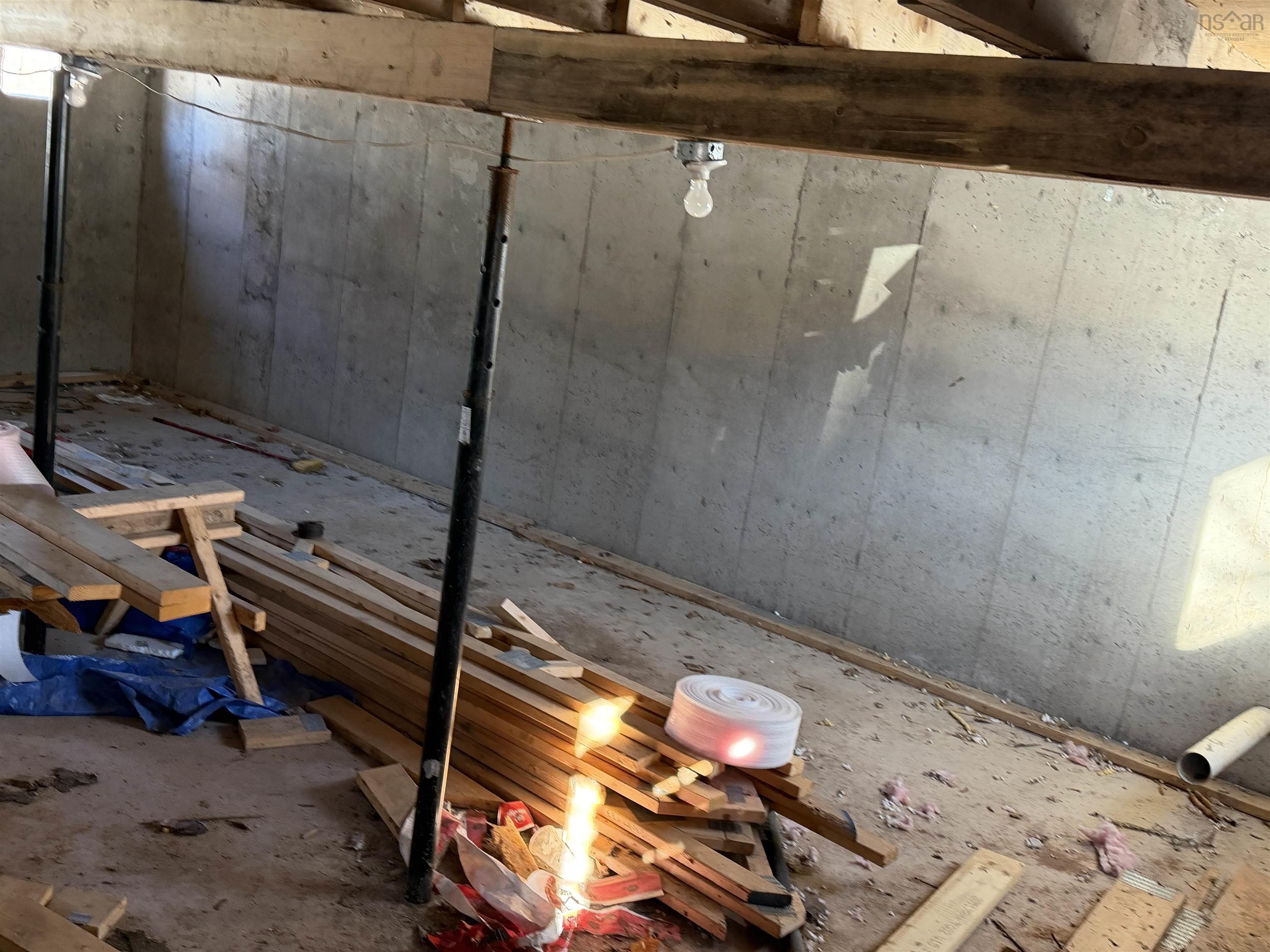 $44,900.00: 526 Mountain Road, New Glasgow