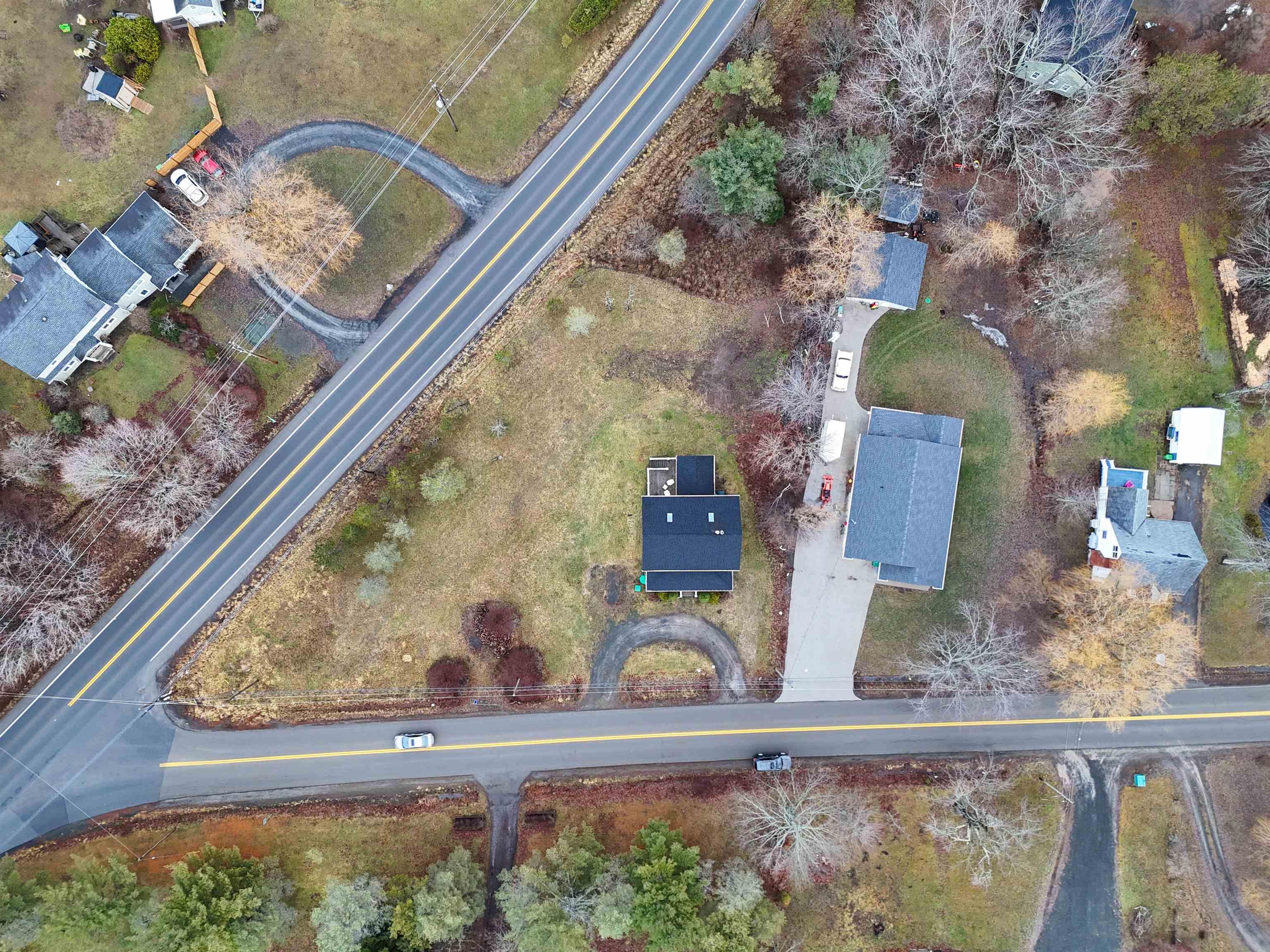 $639,000.00: 15 Falmouth Dyke Rd, Falmouth