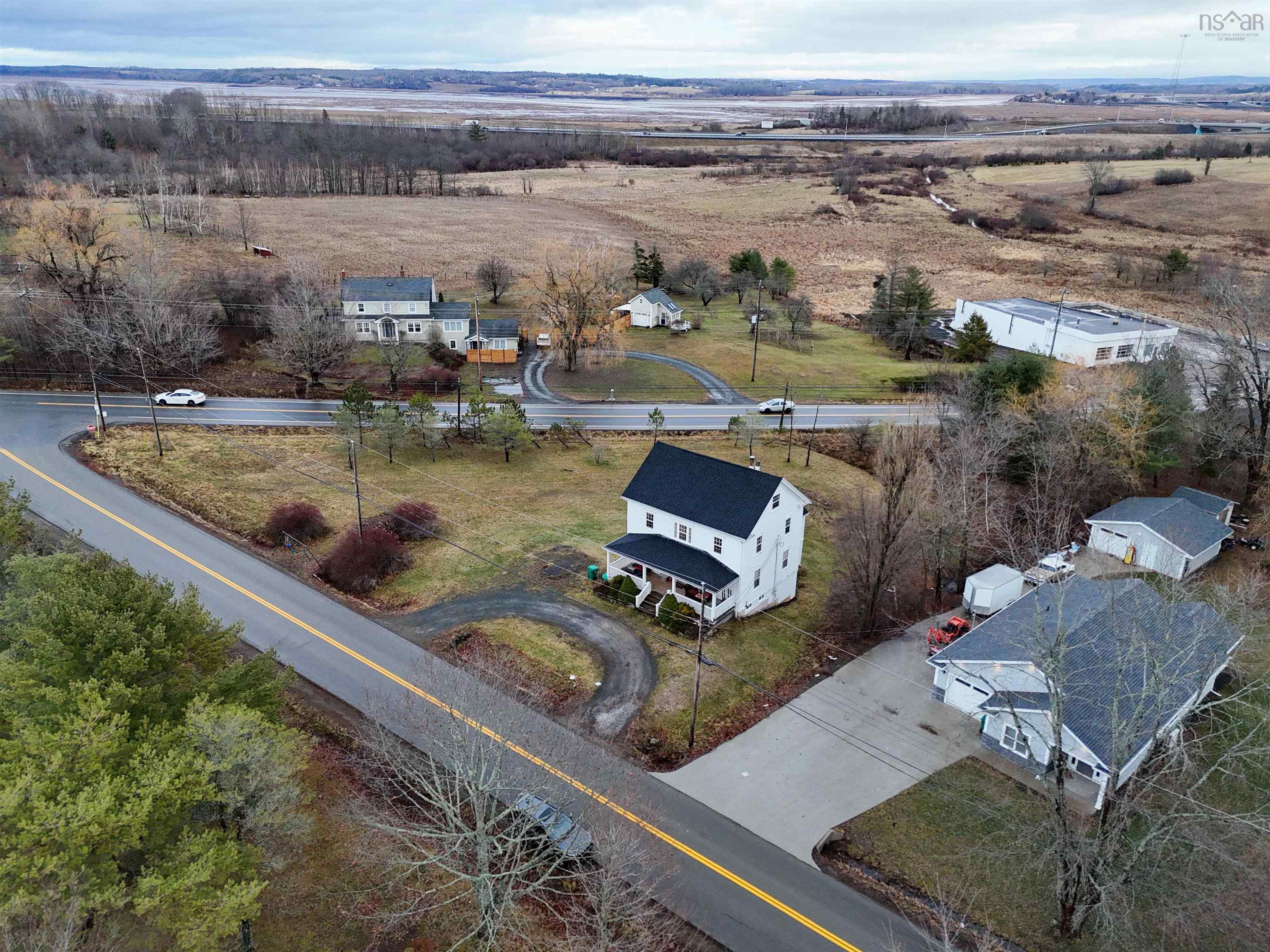 $639,000.00: 15 Falmouth Dyke Rd, Falmouth