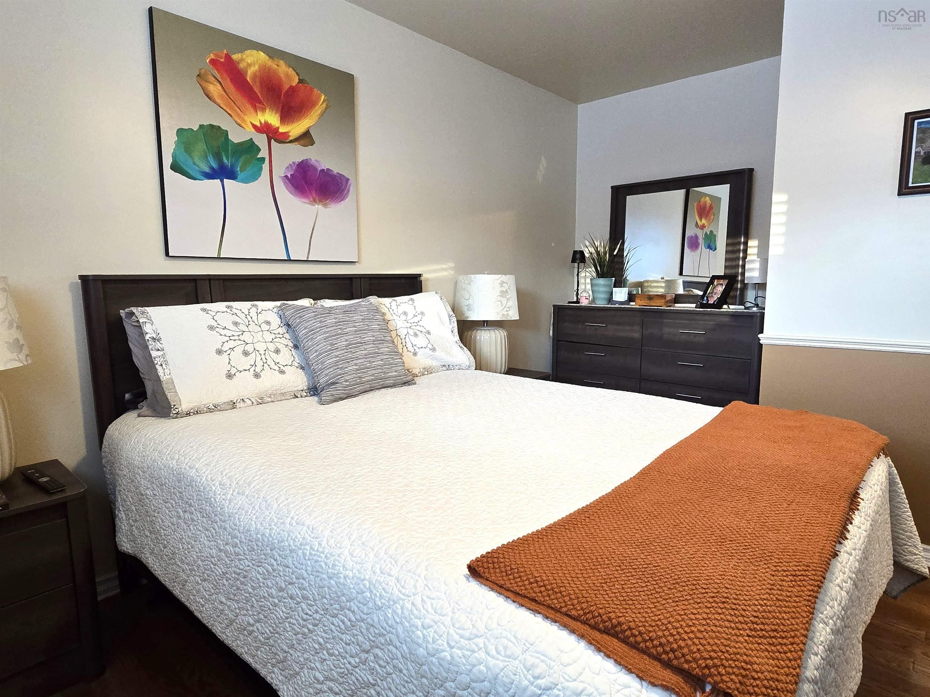 5 Nausett Crescent, Dartmouth, NS (MLS 202601652)