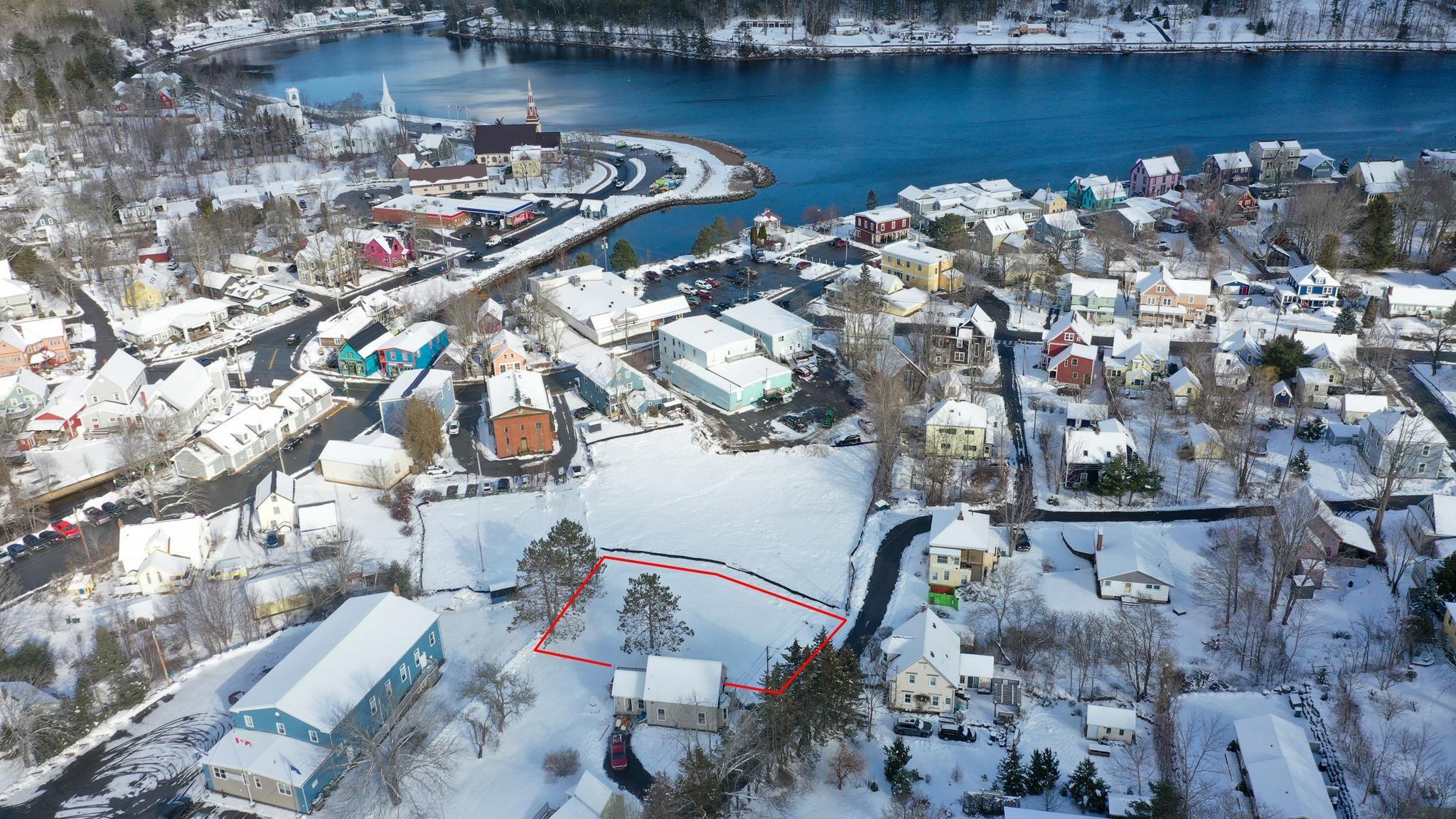 $148,900.00: lot 1 Hedge Row, Mahone Bay