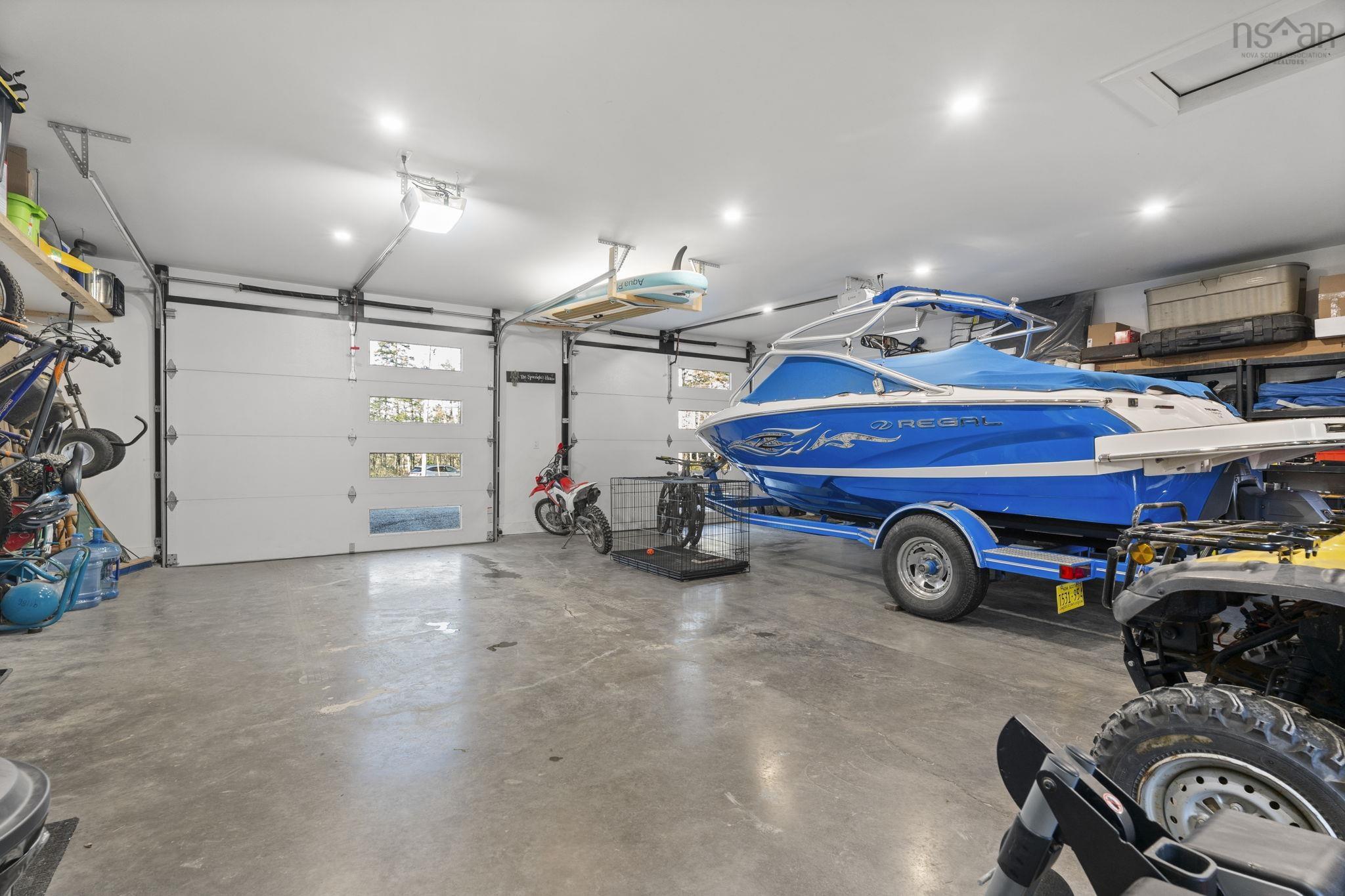 $999,900.00: 106 Edward Dr, Enfield