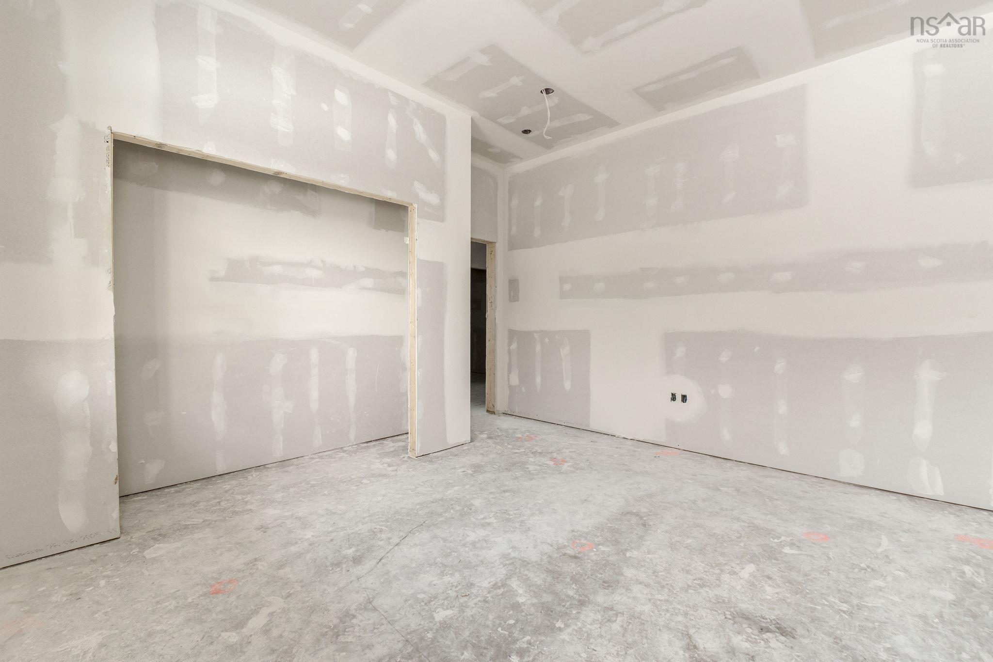 $1,395,000.00: 35 George Cyril Drive, Lawrencetown