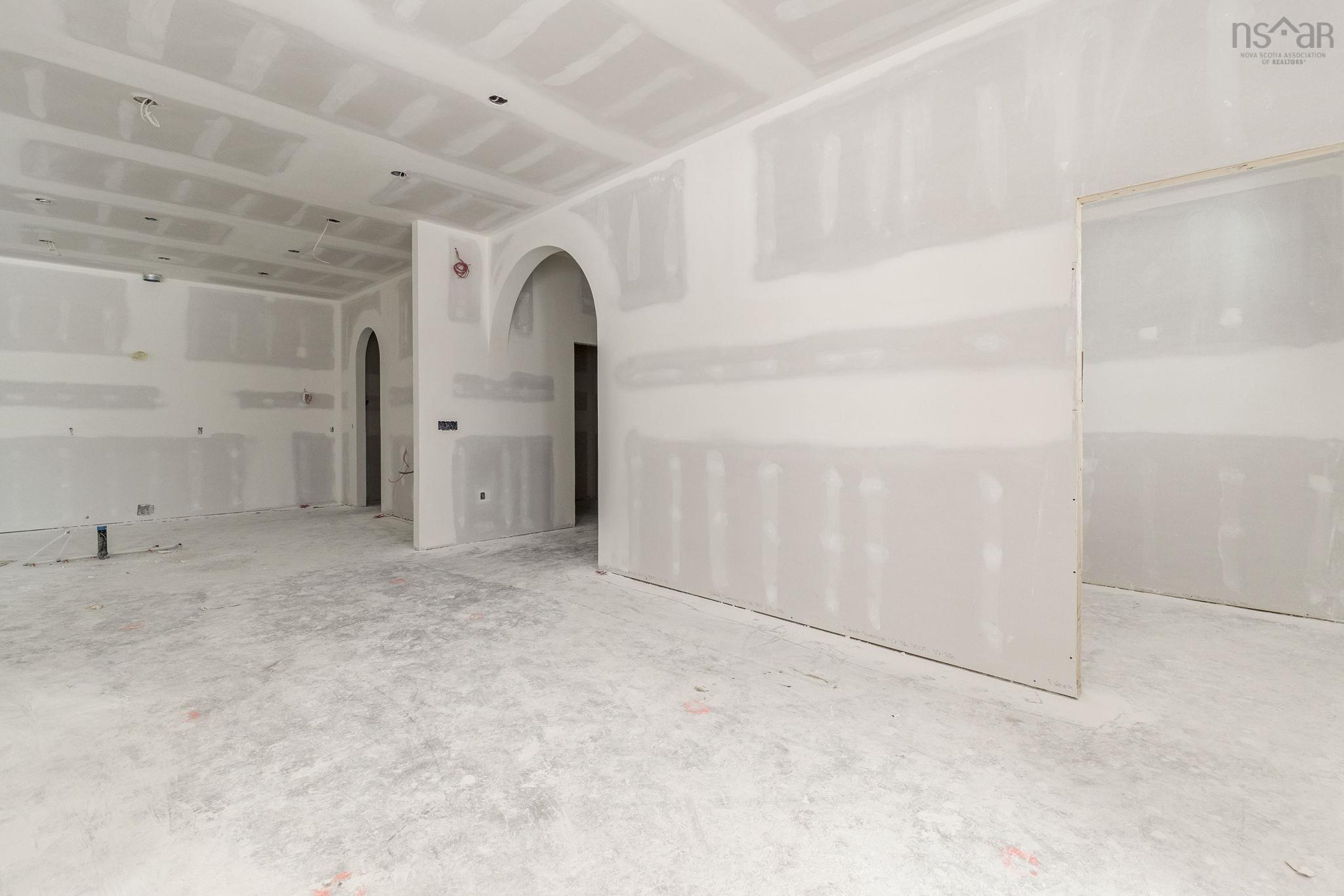 $1,395,000.00: 35 George Cyril Drive, Lawrencetown