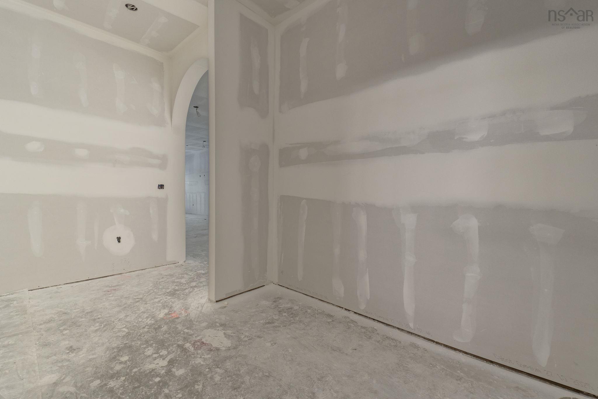 $1,395,000.00: 35 George Cyril Drive, Lawrencetown