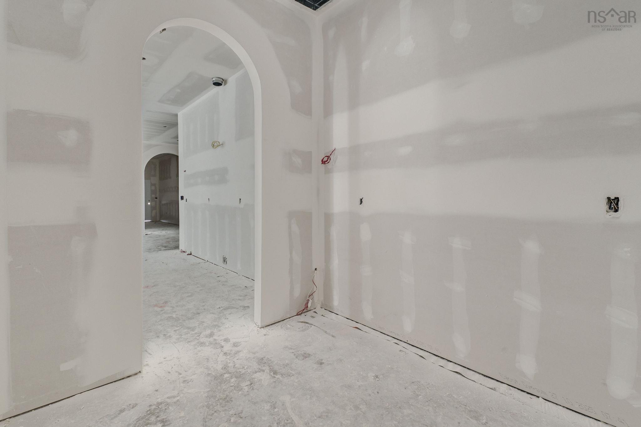 $1,395,000.00: 35 George Cyril Drive, Lawrencetown