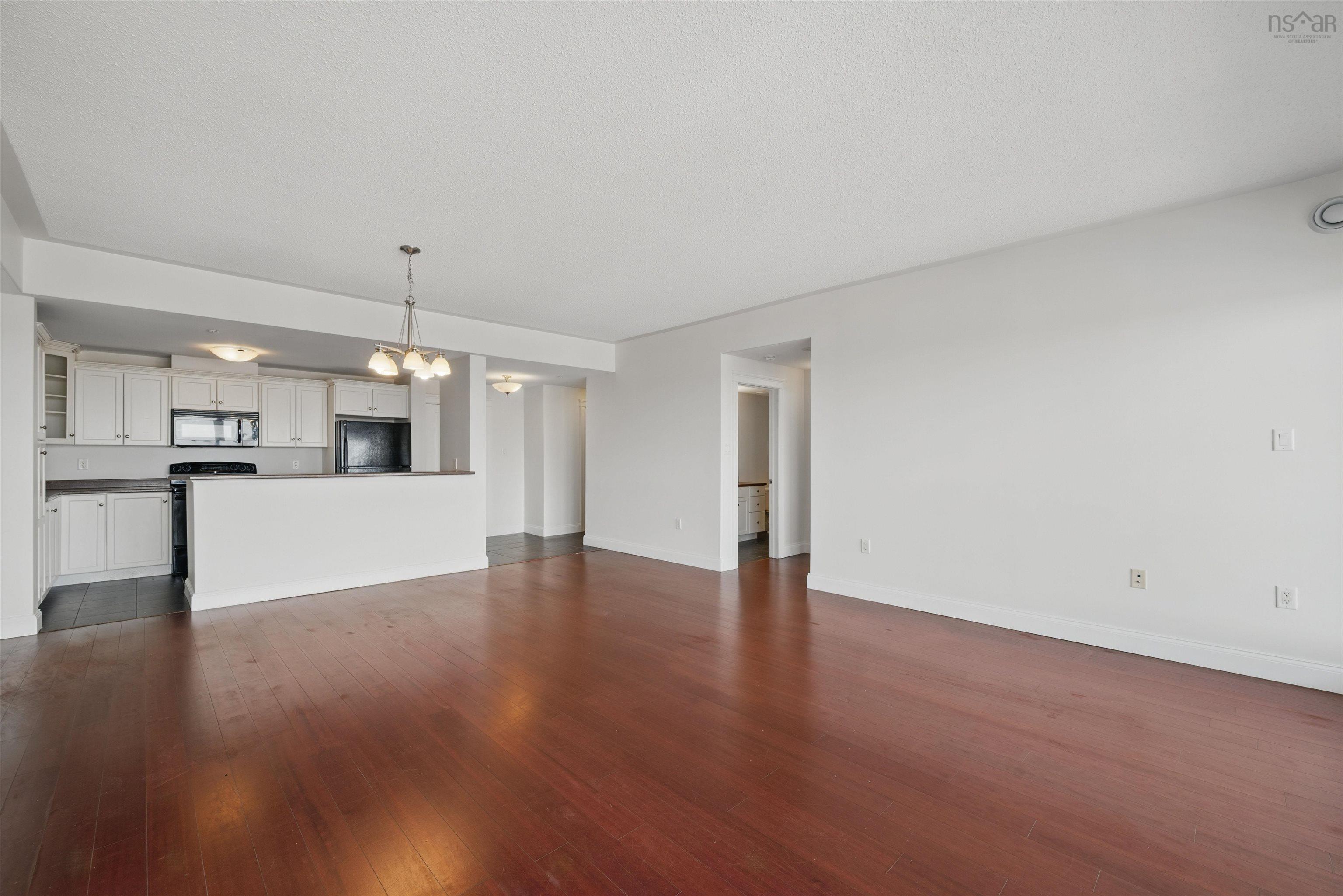 $449,900.00: 912 60 Walter Havill Drive, Halifax