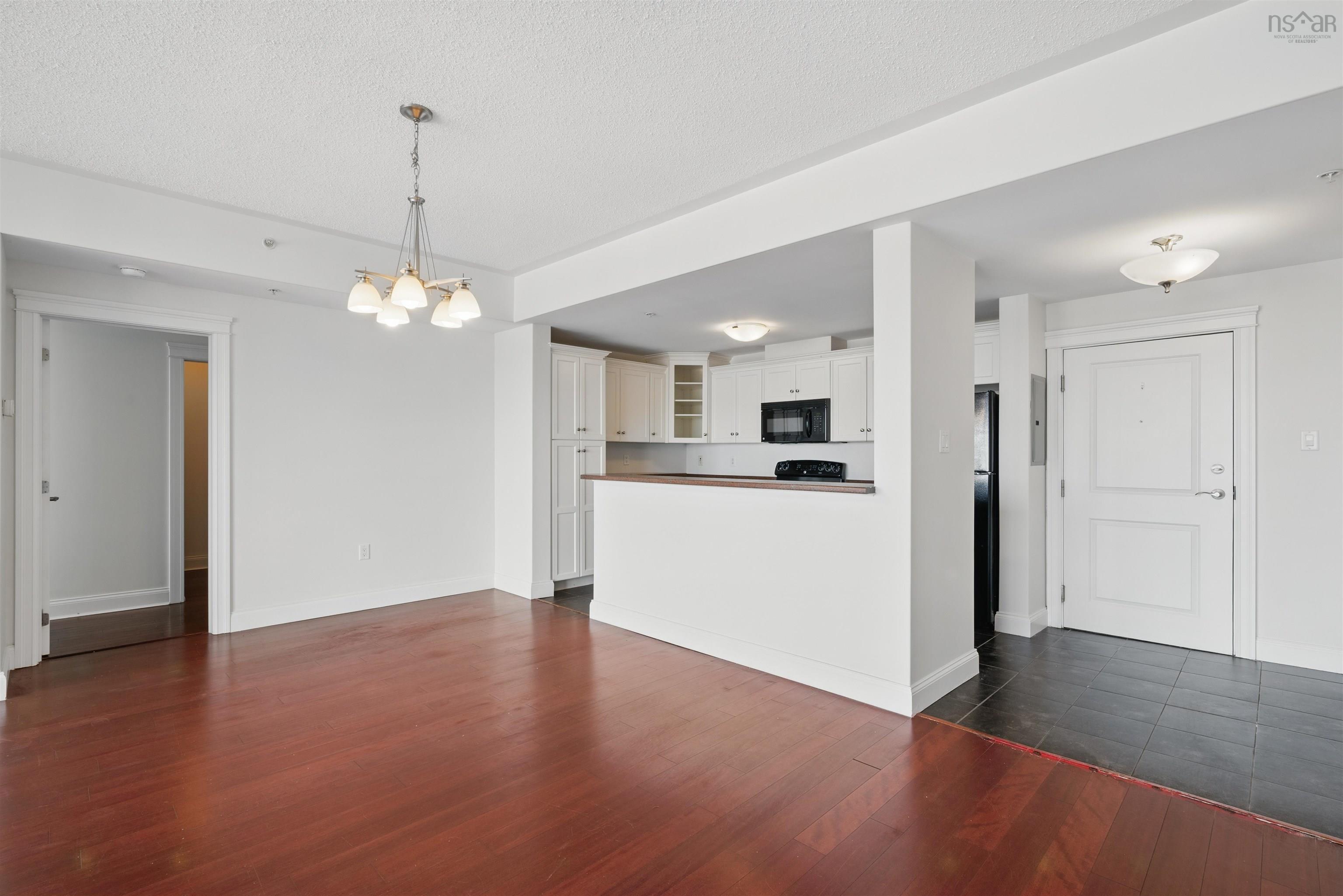 $449,900.00: 912 60 Walter Havill Drive, Halifax