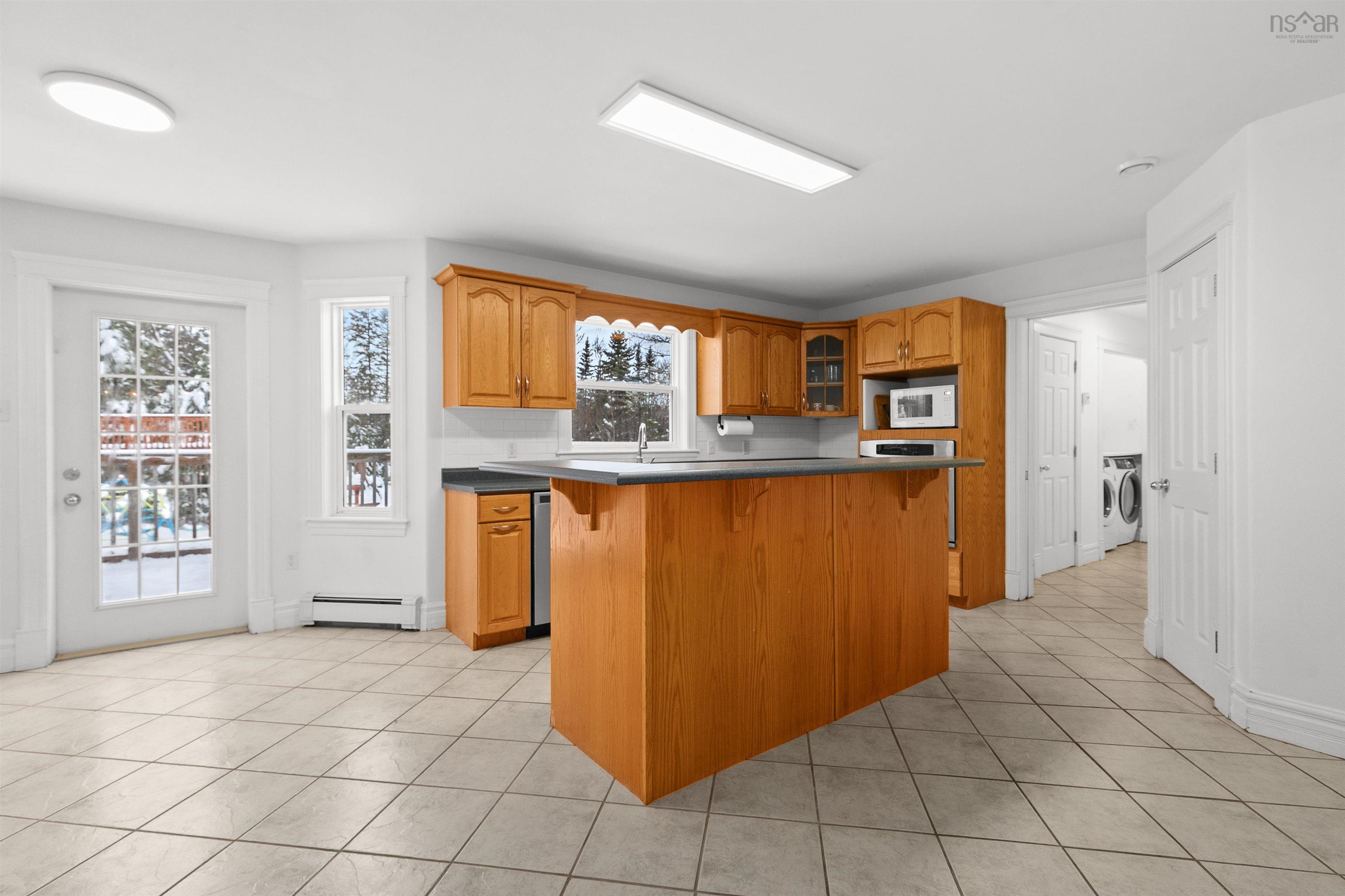 $889,900.00: 252 Gleneagles Drive, Hammonds Plains