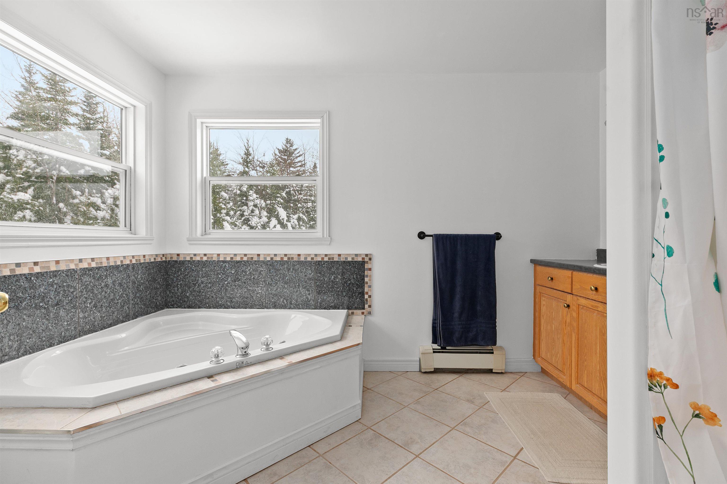 $889,900.00: 252 Gleneagles Drive, Hammonds Plains