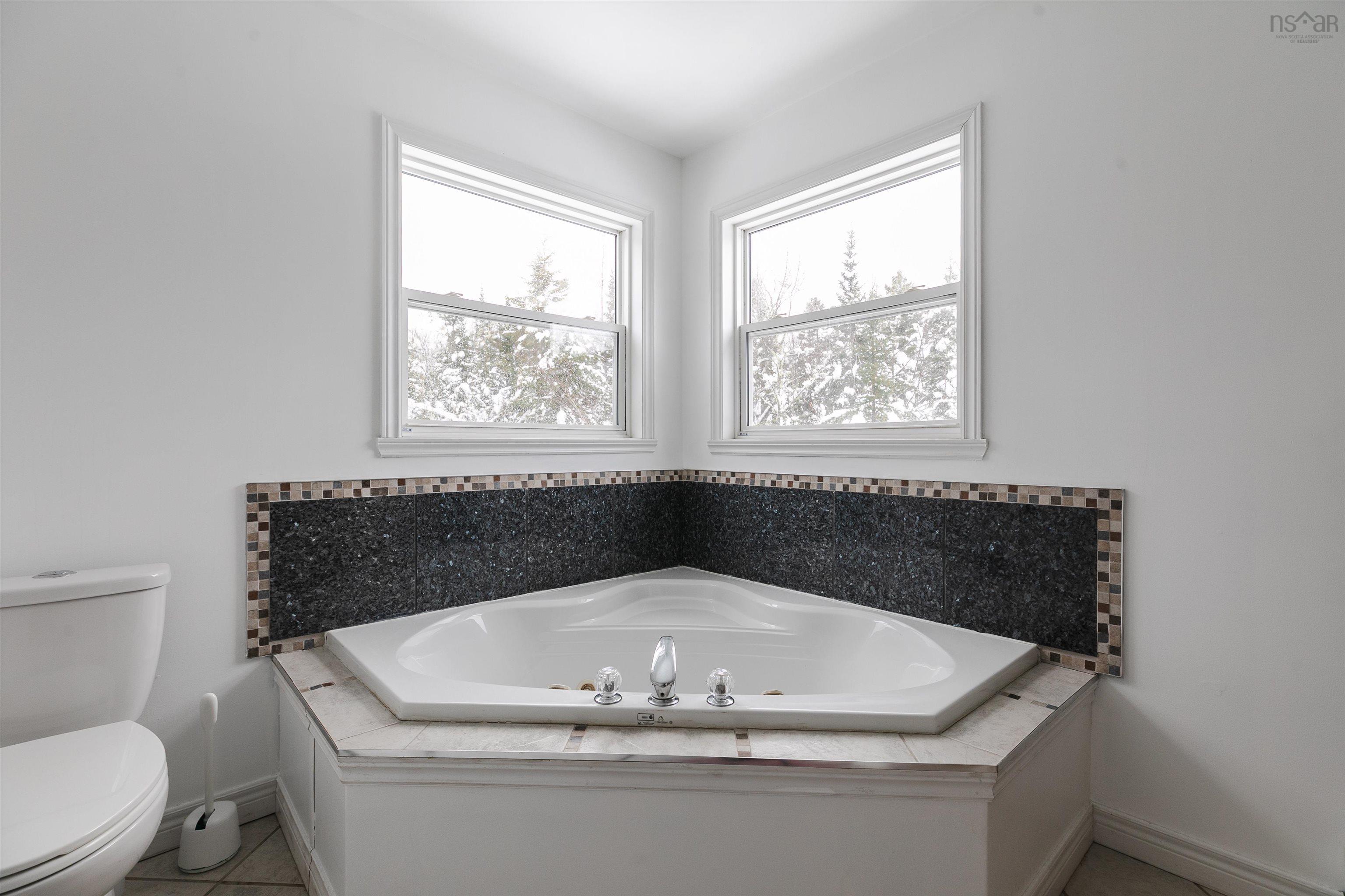 $889,900.00: 252 Gleneagles Drive, Hammonds Plains