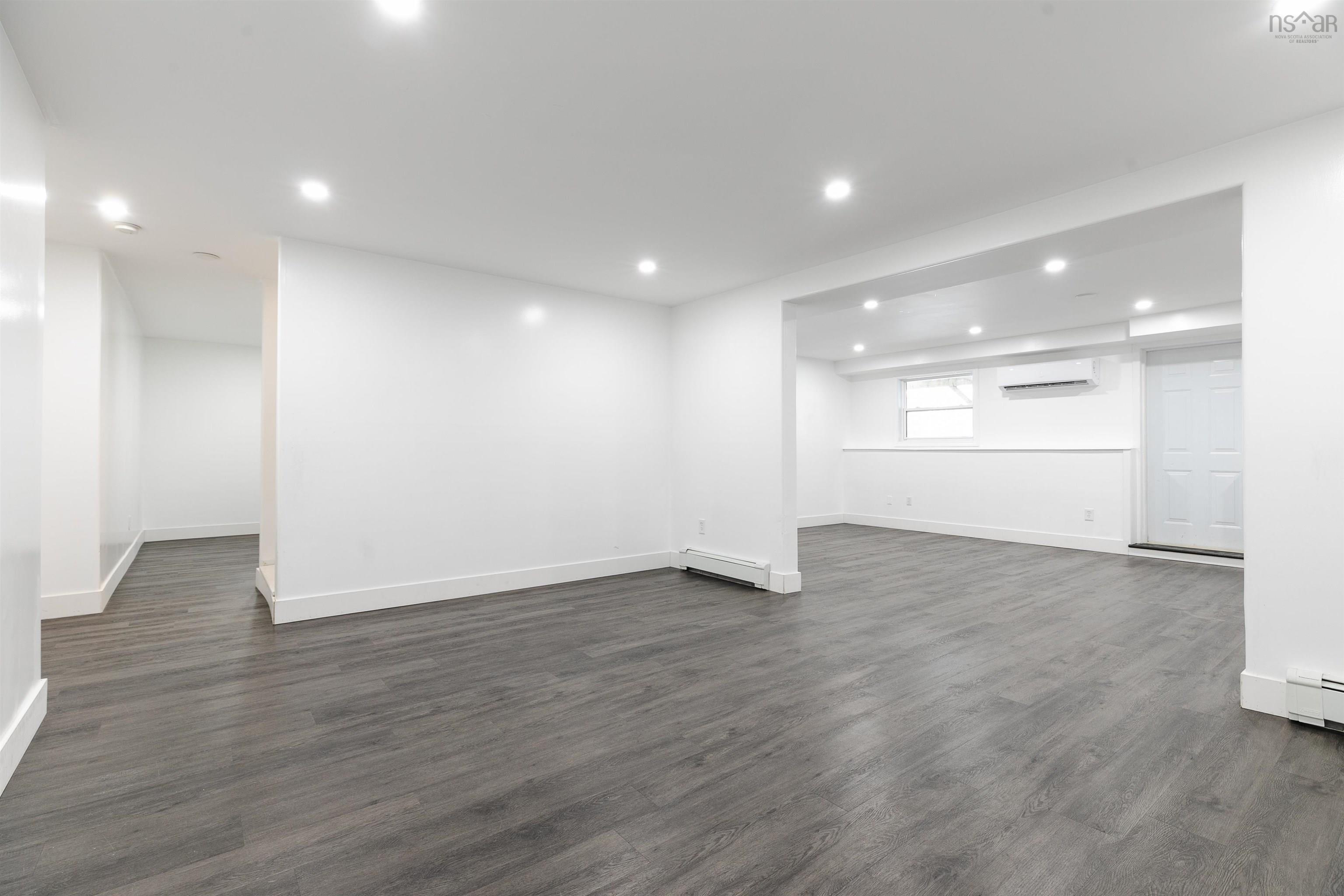 $889,900.00: 252 Gleneagles Drive, Hammonds Plains