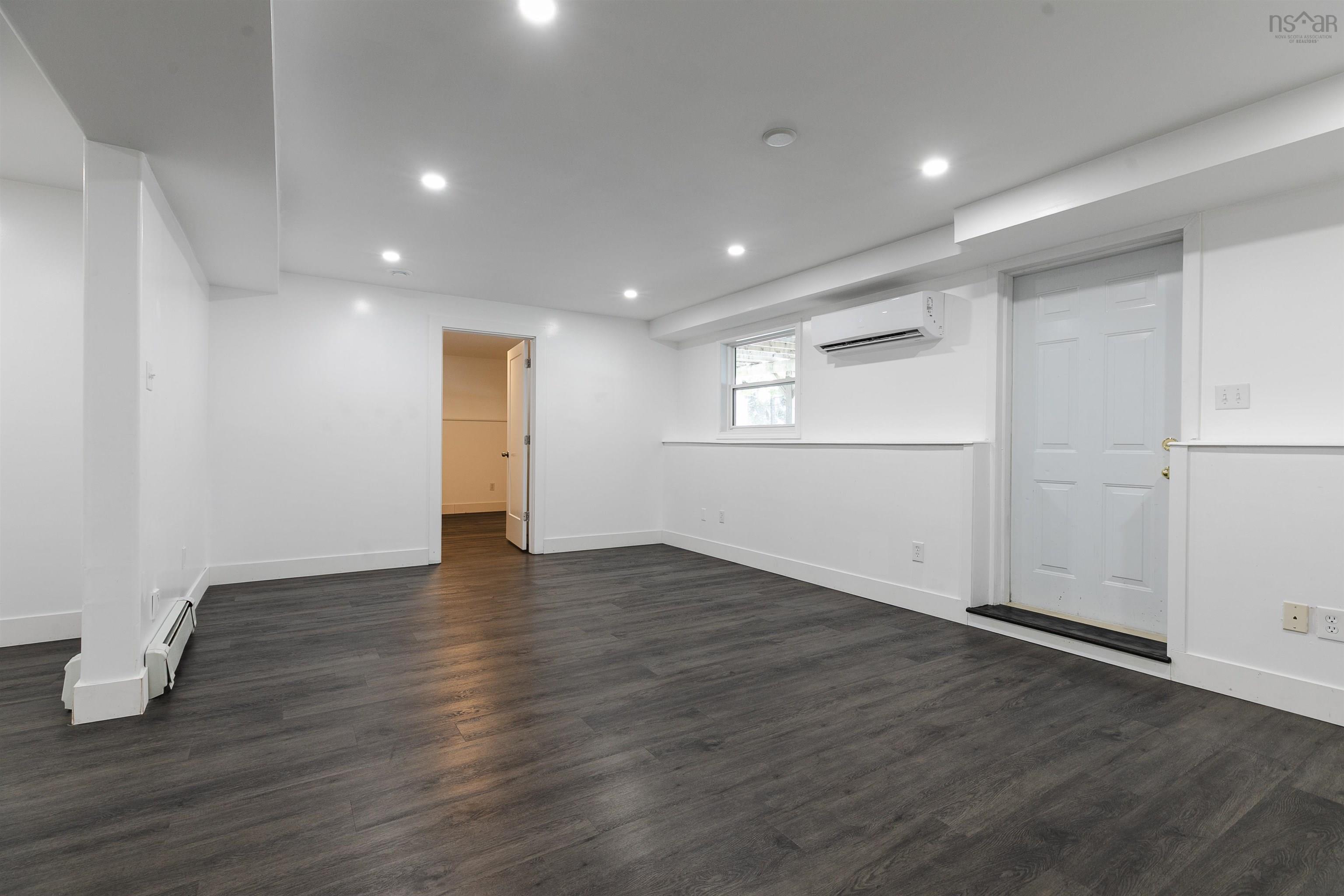 $889,900.00: 252 Gleneagles Drive, Hammonds Plains