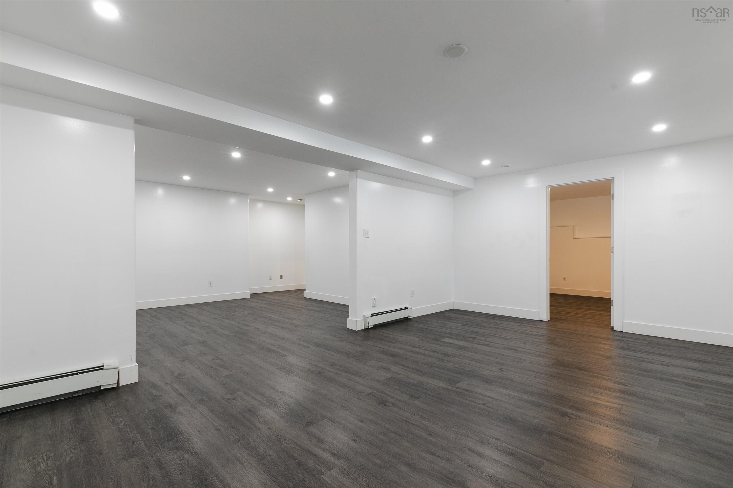 $889,900.00: 252 Gleneagles Drive, Hammonds Plains