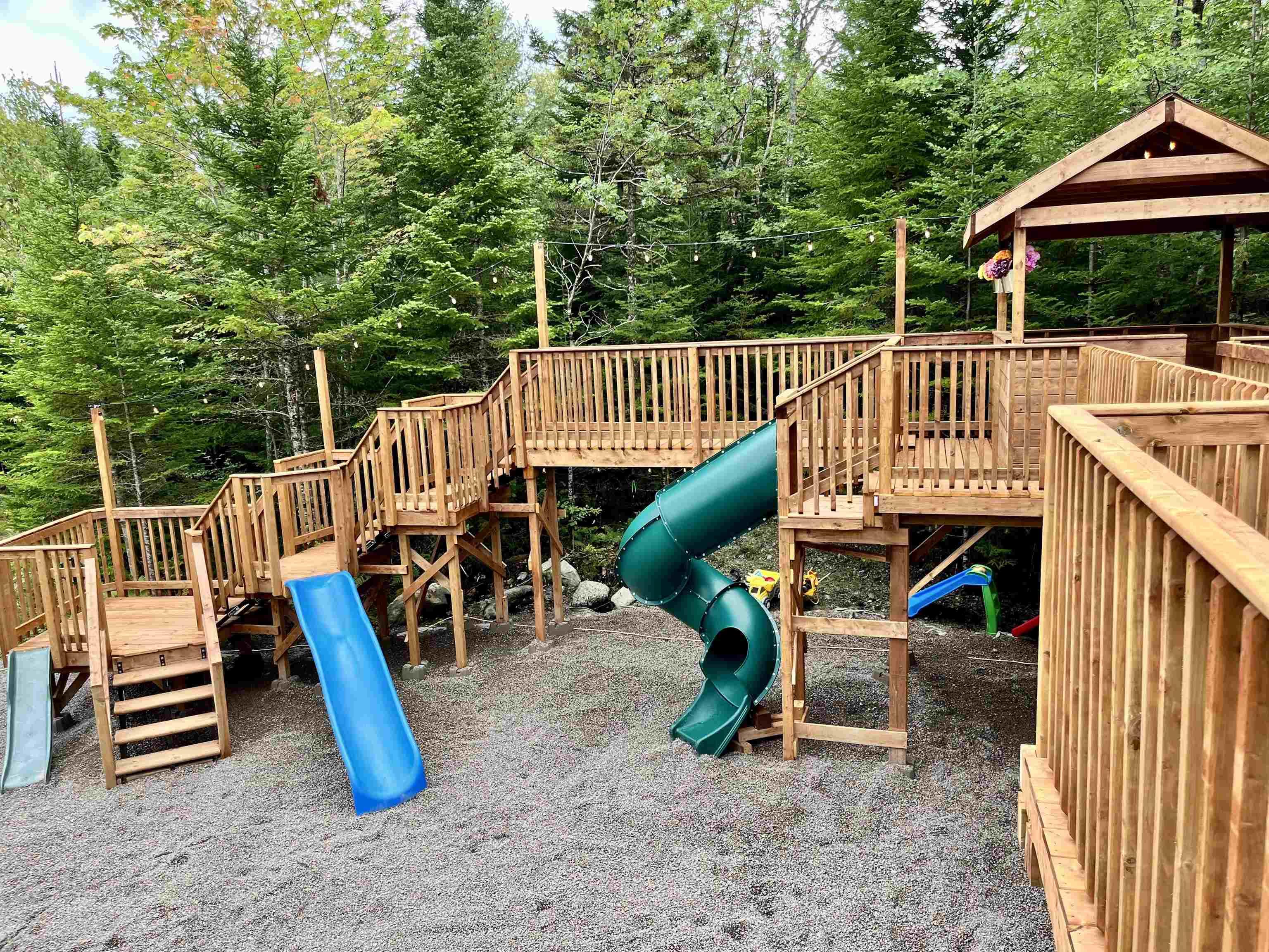 $889,900.00: 252 Gleneagles Drive, Hammonds Plains