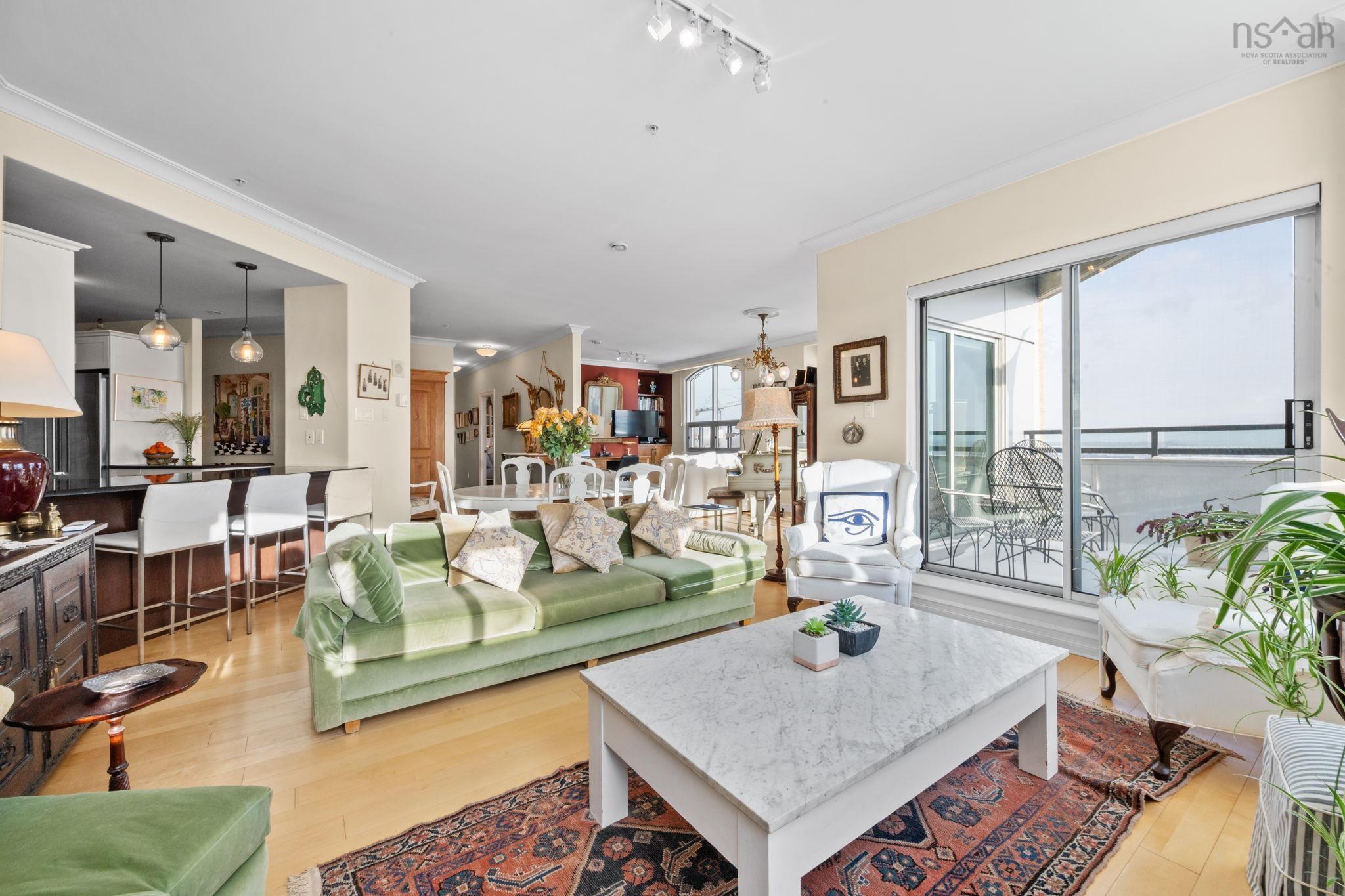 $949,900.00: 1205 2677 Gladstone Street, Halifax