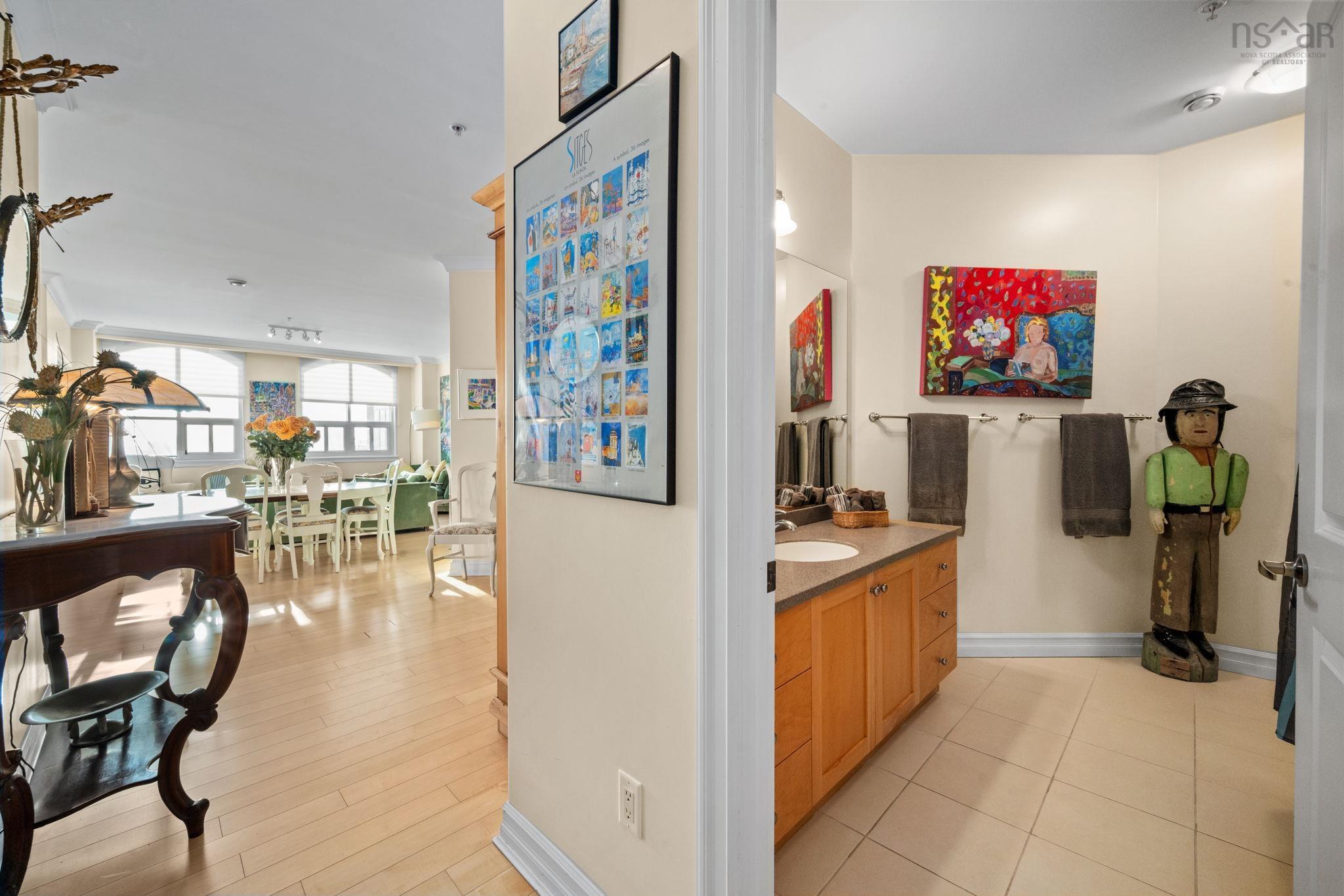 $949,900.00: 1205 2677 Gladstone Street, Halifax