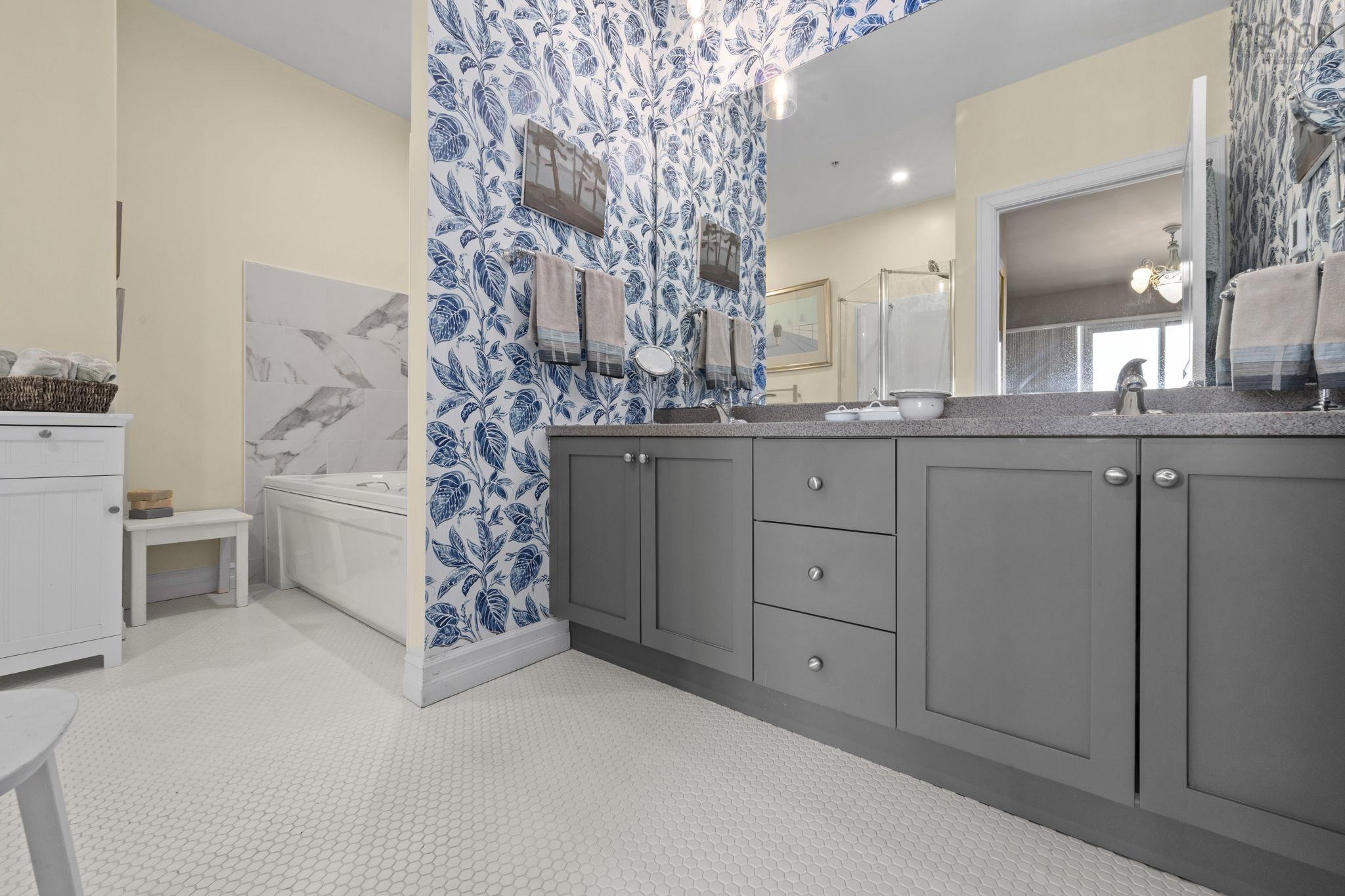 $949,900.00: 1205 2677 Gladstone Street, Halifax