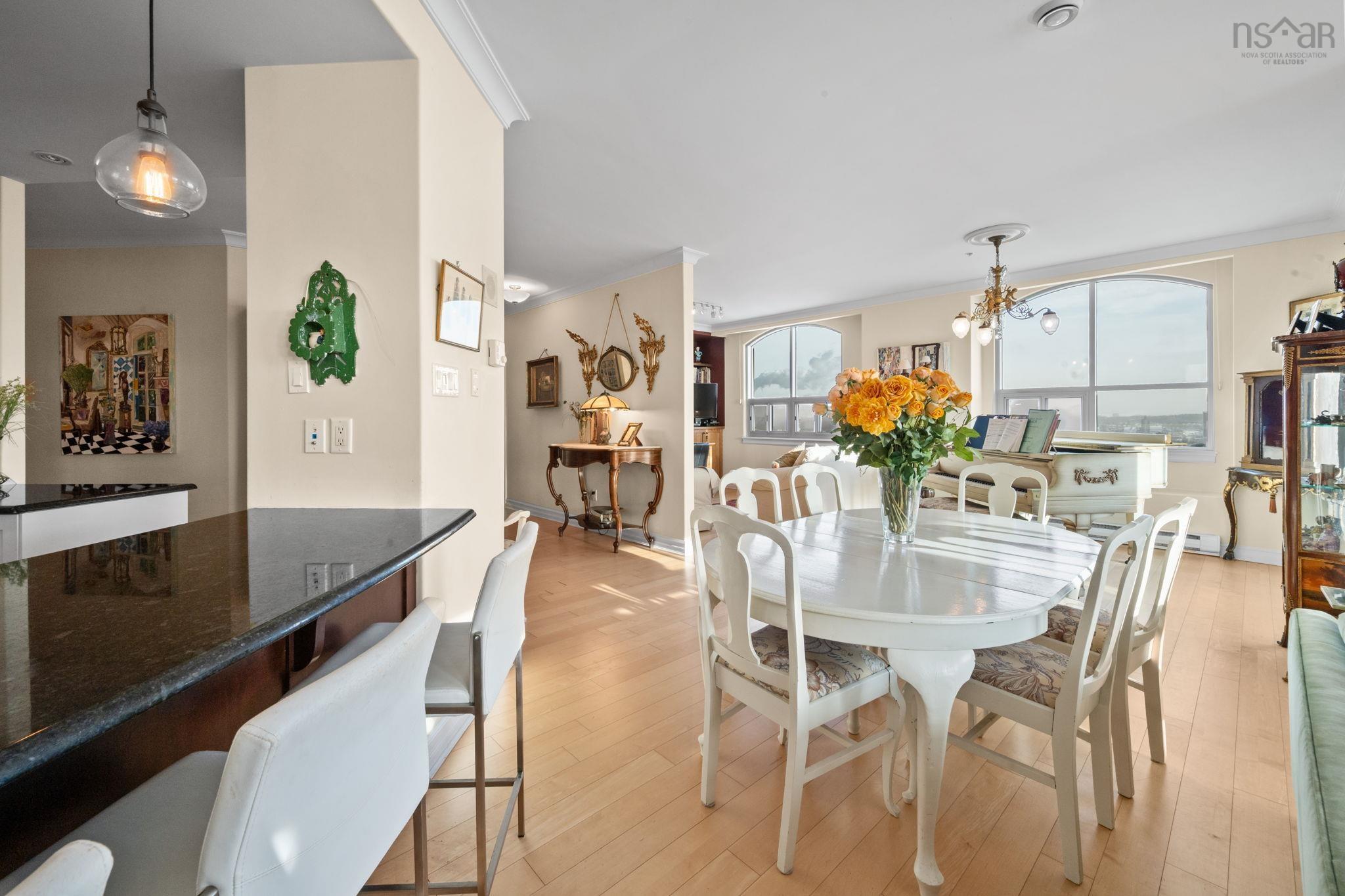 $949,900.00: 1205 2677 Gladstone Street, Halifax