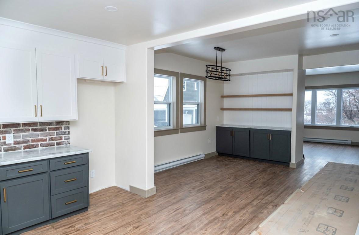 $349,500.00: 49 Ocean Avenue, Dominion