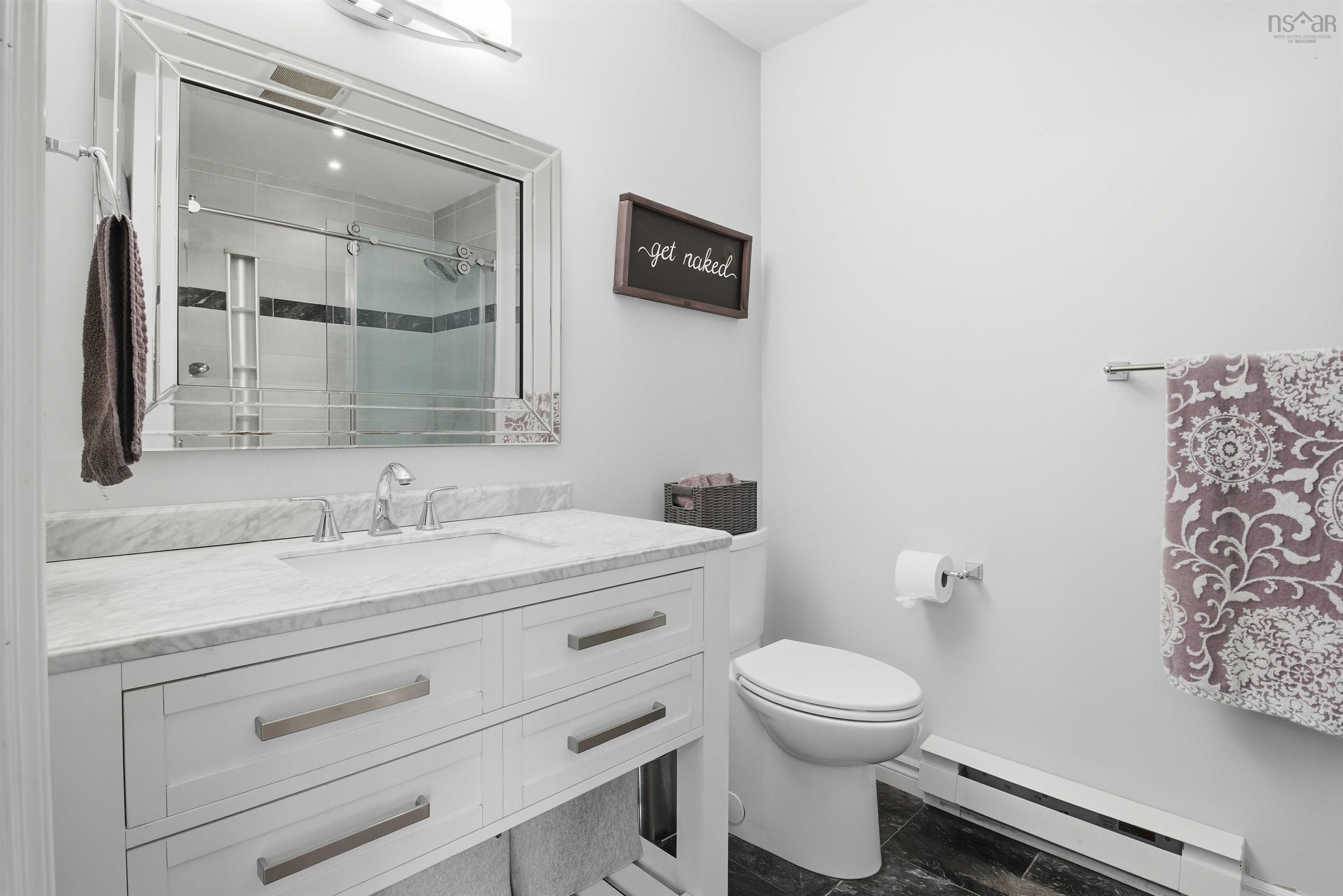 $799,900.00: 3 Lowe Court, Bedford