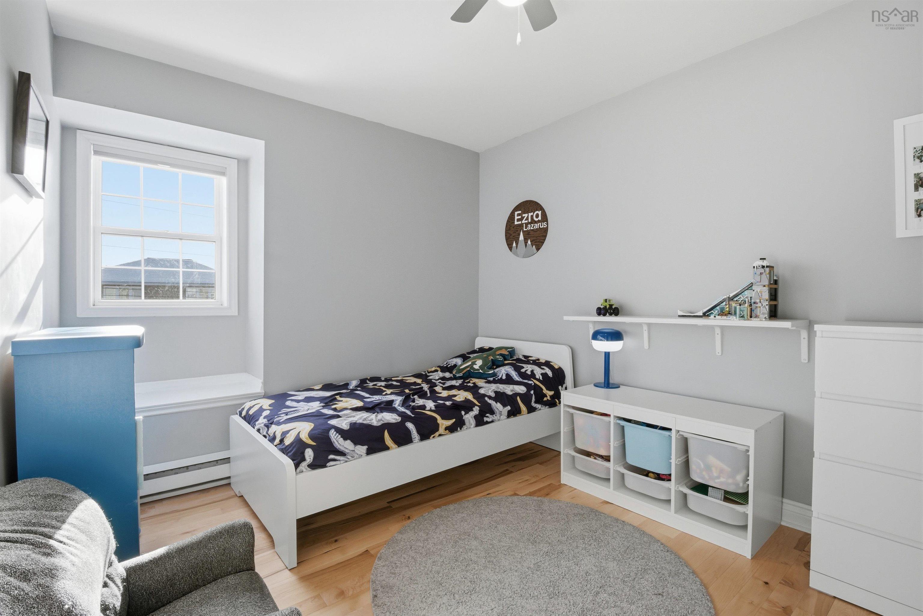 $799,900.00: 3 Lowe Court, Bedford