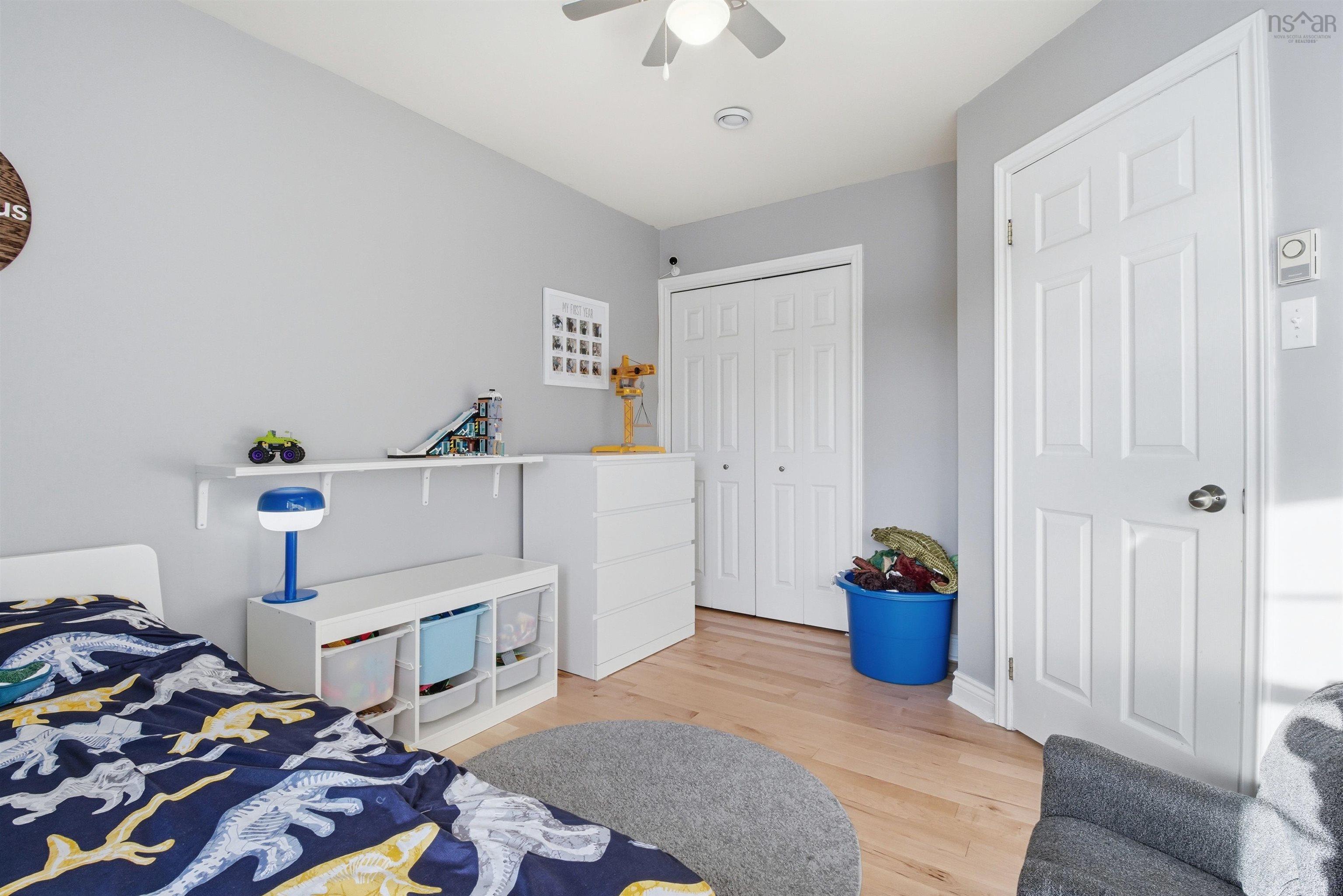 $799,900.00: 3 Lowe Court, Bedford