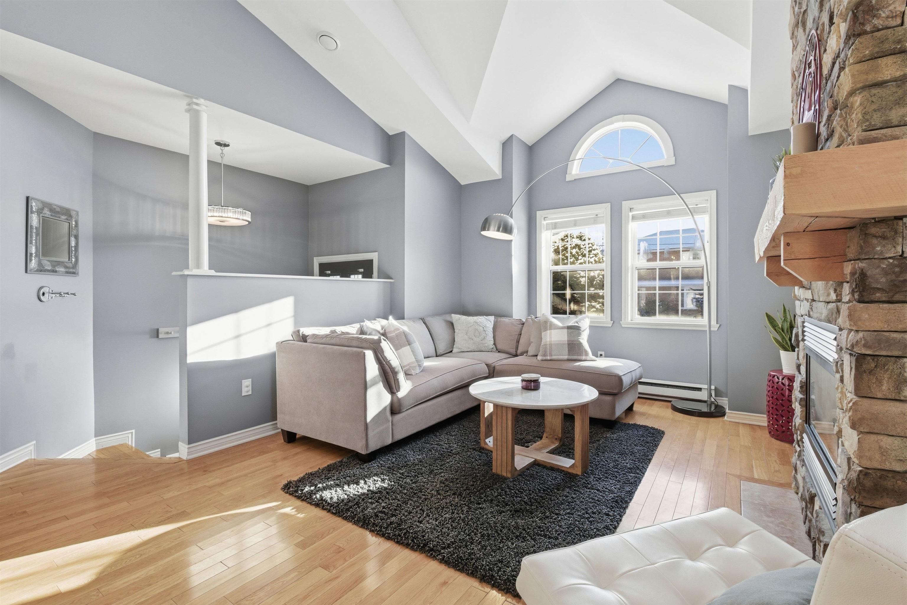 $799,900.00: 3 Lowe Court, Bedford