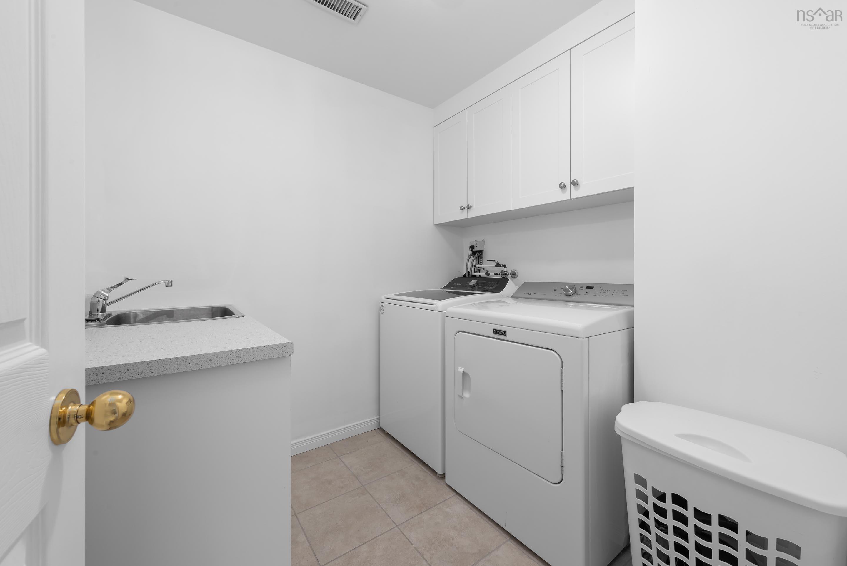 $599,900.00: 617 Highway 277, Dutch Settlement