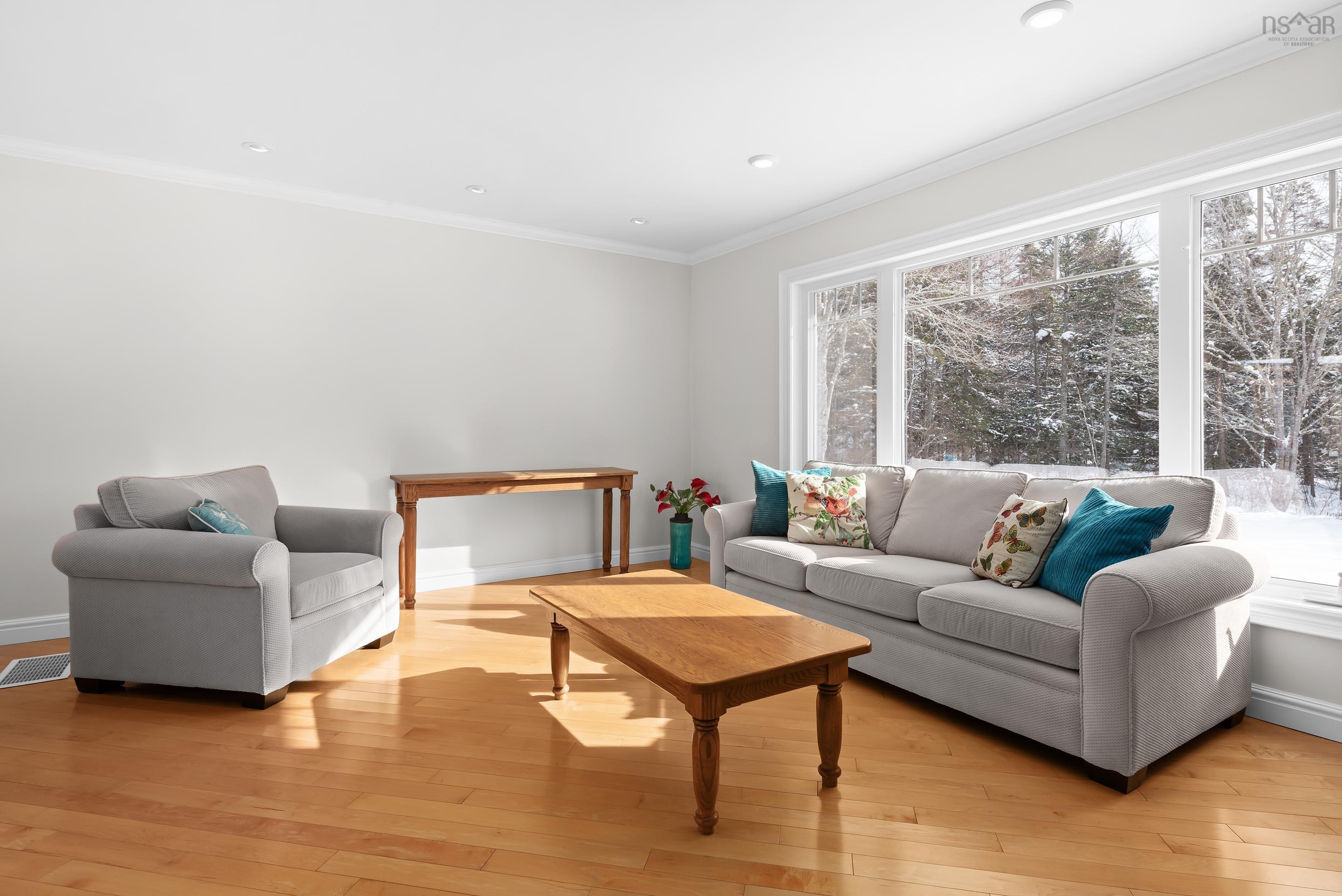 $599,900.00: 617 Highway 277, Dutch Settlement