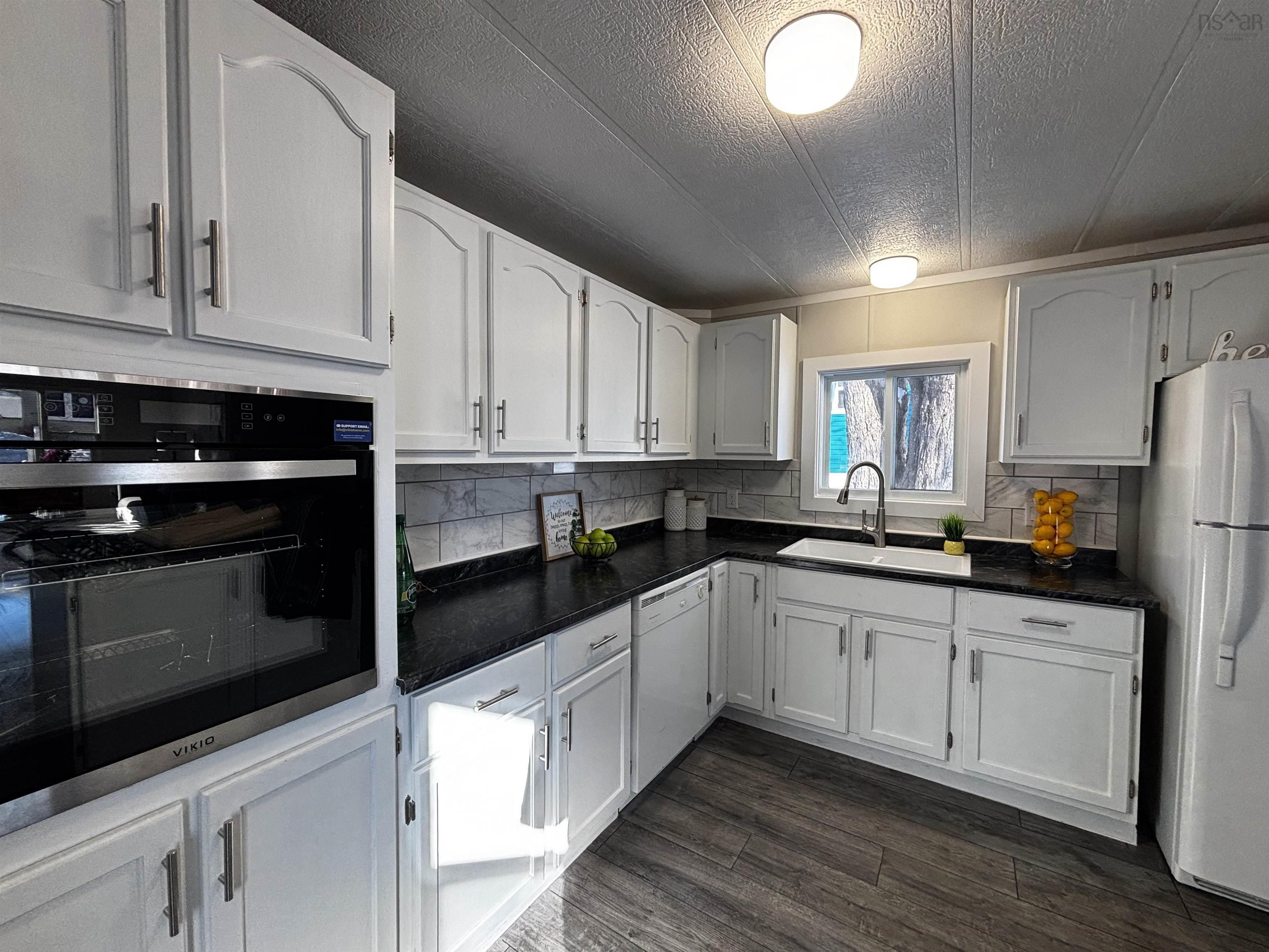 449 Glen Rise Drive, Beaver Bank, NS (MLS 202601704)