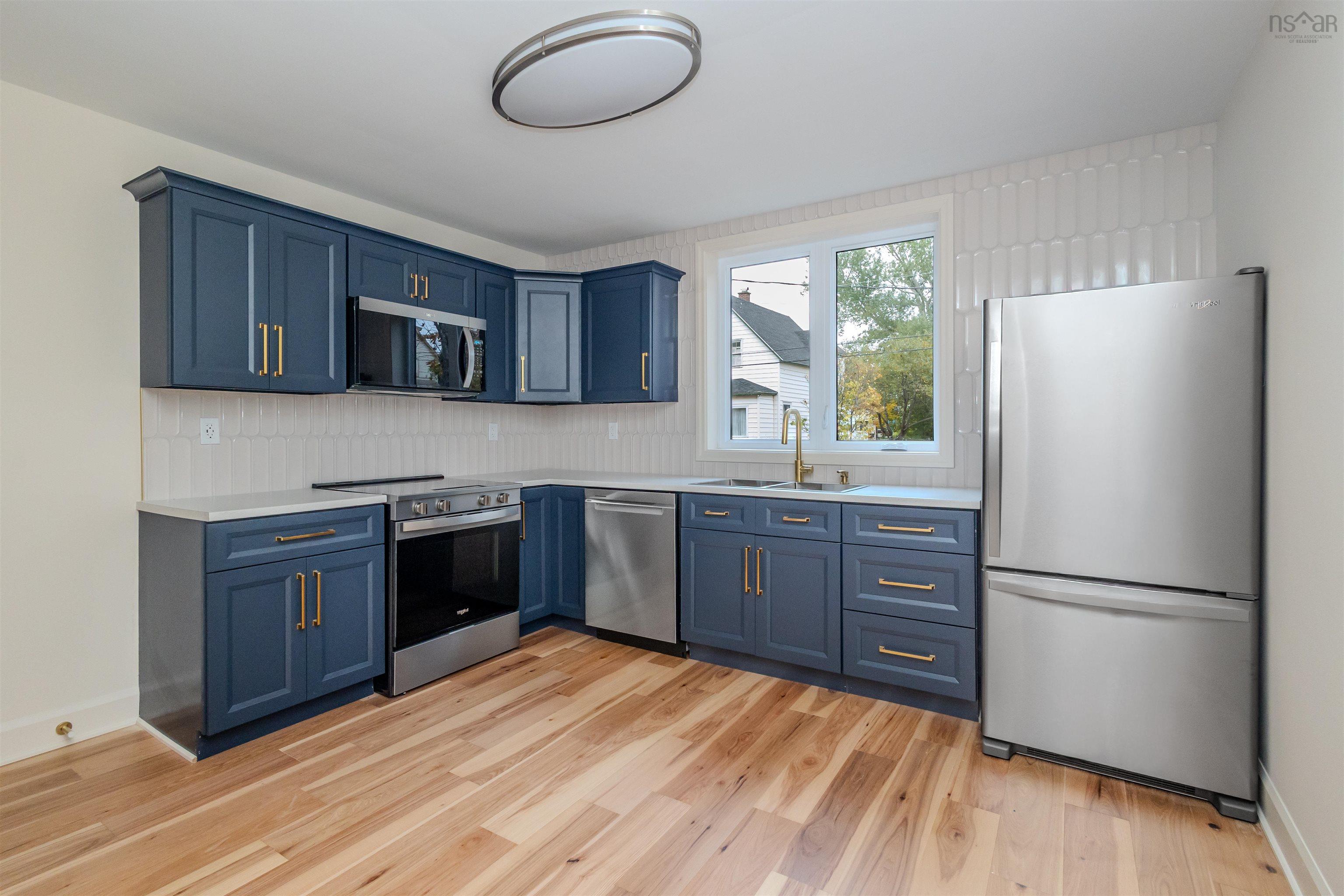 $299,888.00: 19 louisa Street, Sydney