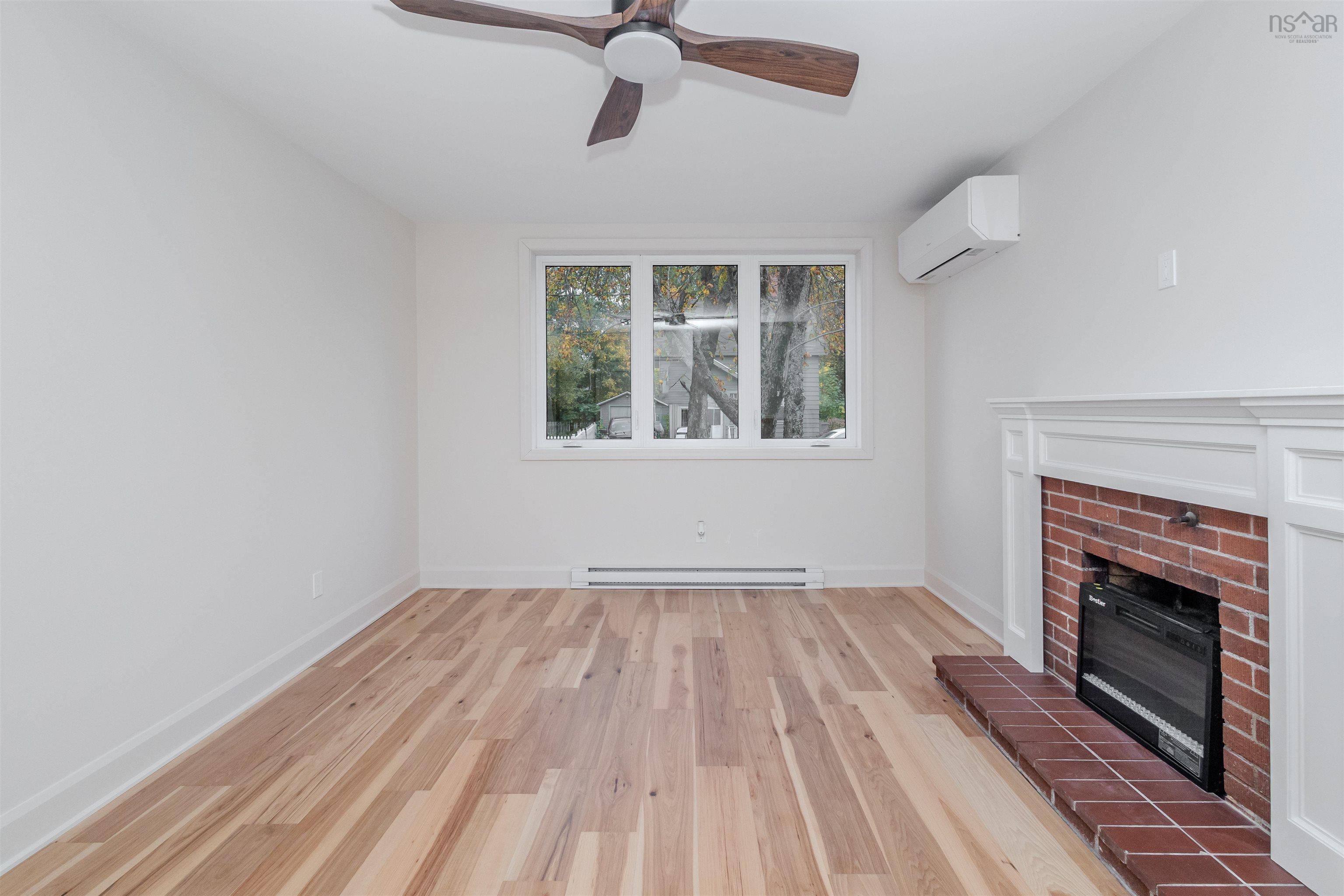 $299,888.00: 19 louisa Street, Sydney