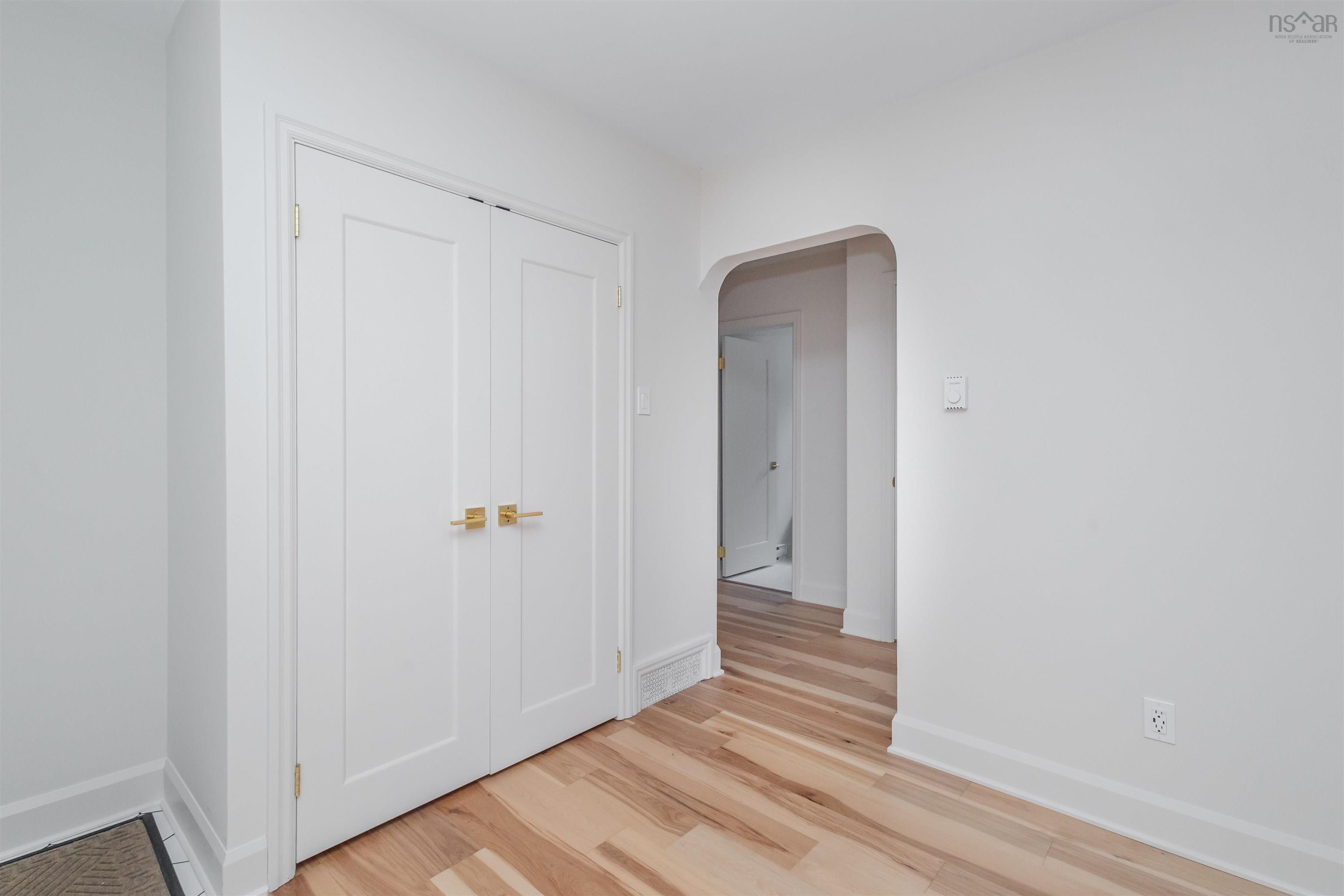 $299,888.00: 19 louisa Street, Sydney